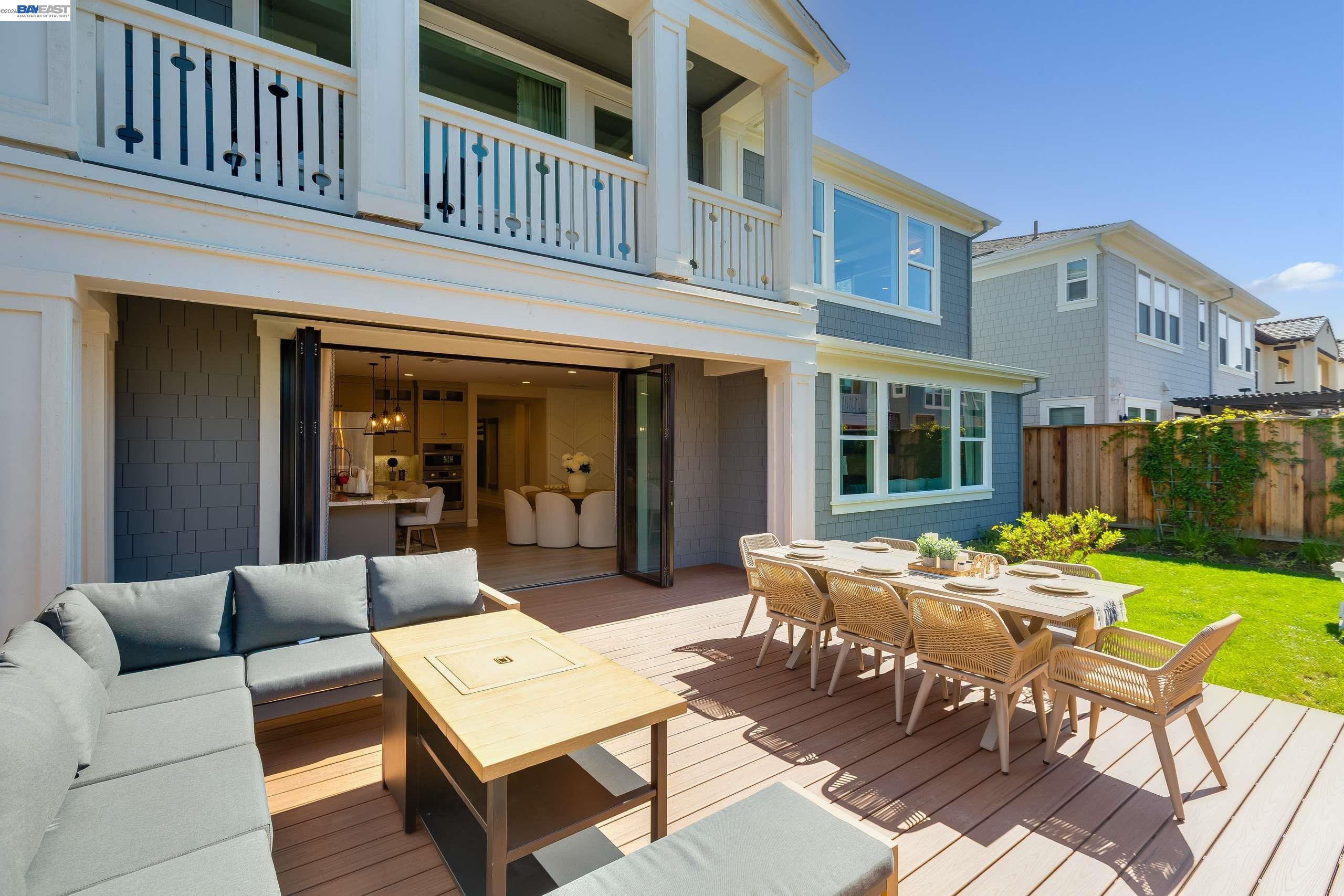 Detail Gallery Image 40 of 42 For 32651 Singh Circle, Union City,  CA 94587 - 5 Beds | 4/1 Baths