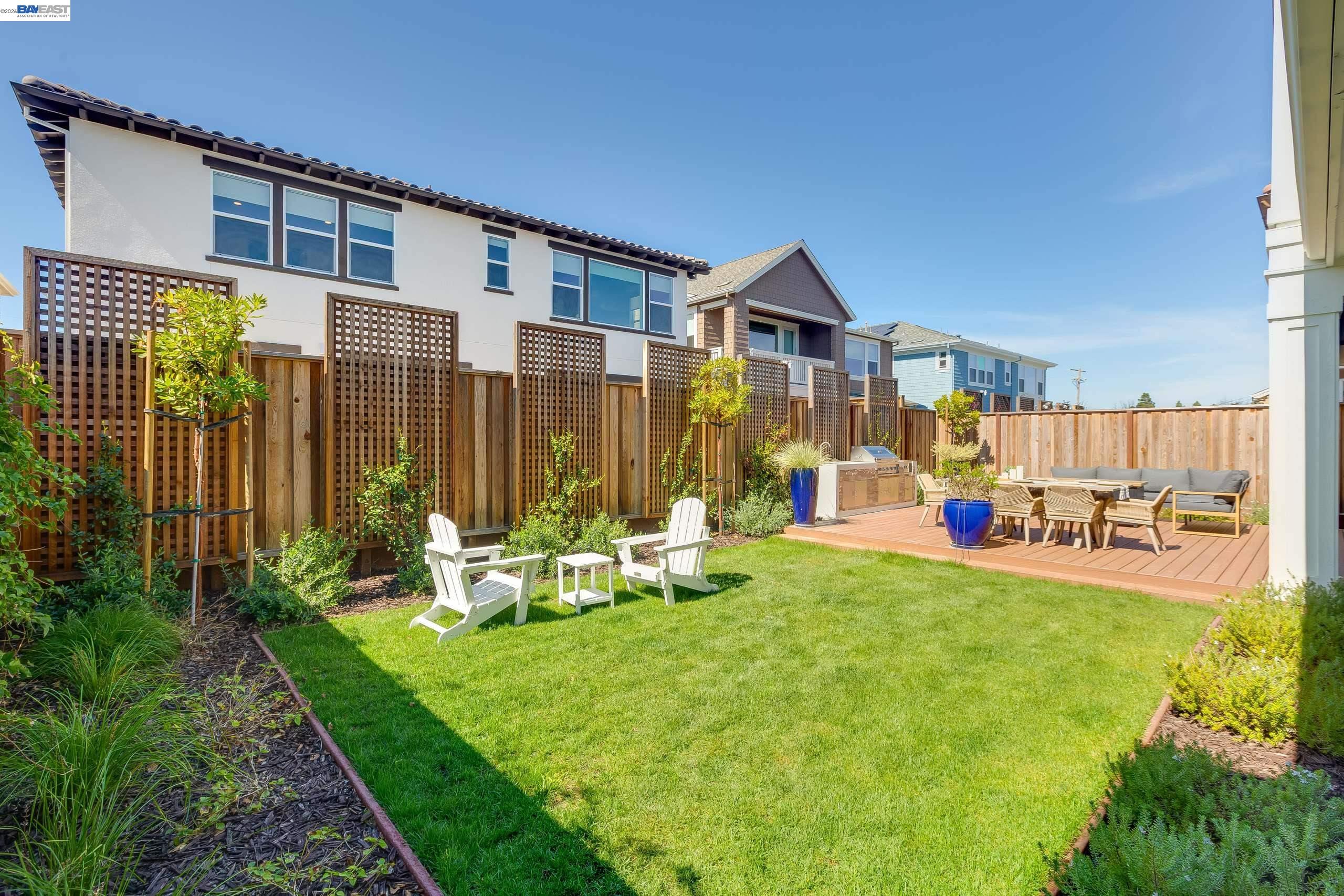 Detail Gallery Image 41 of 42 For 32651 Singh Circle, Union City,  CA 94587 - 5 Beds | 4/1 Baths