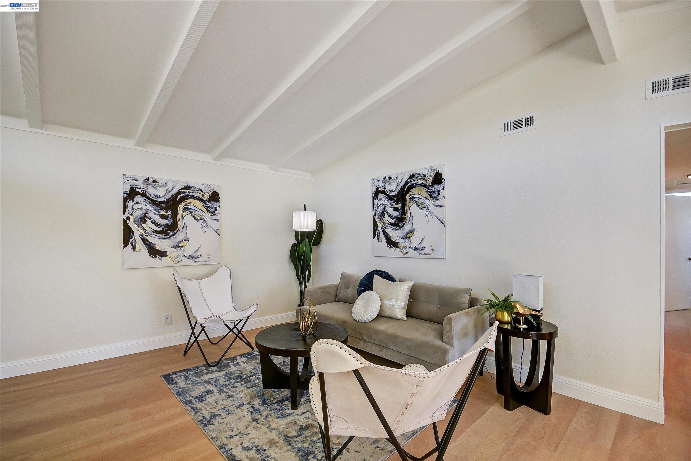 Detail Gallery Image 3 of 25 For 1215 Oak Creek Way, Sunnyvale,  CA 94089 - 3 Beds | 2 Baths