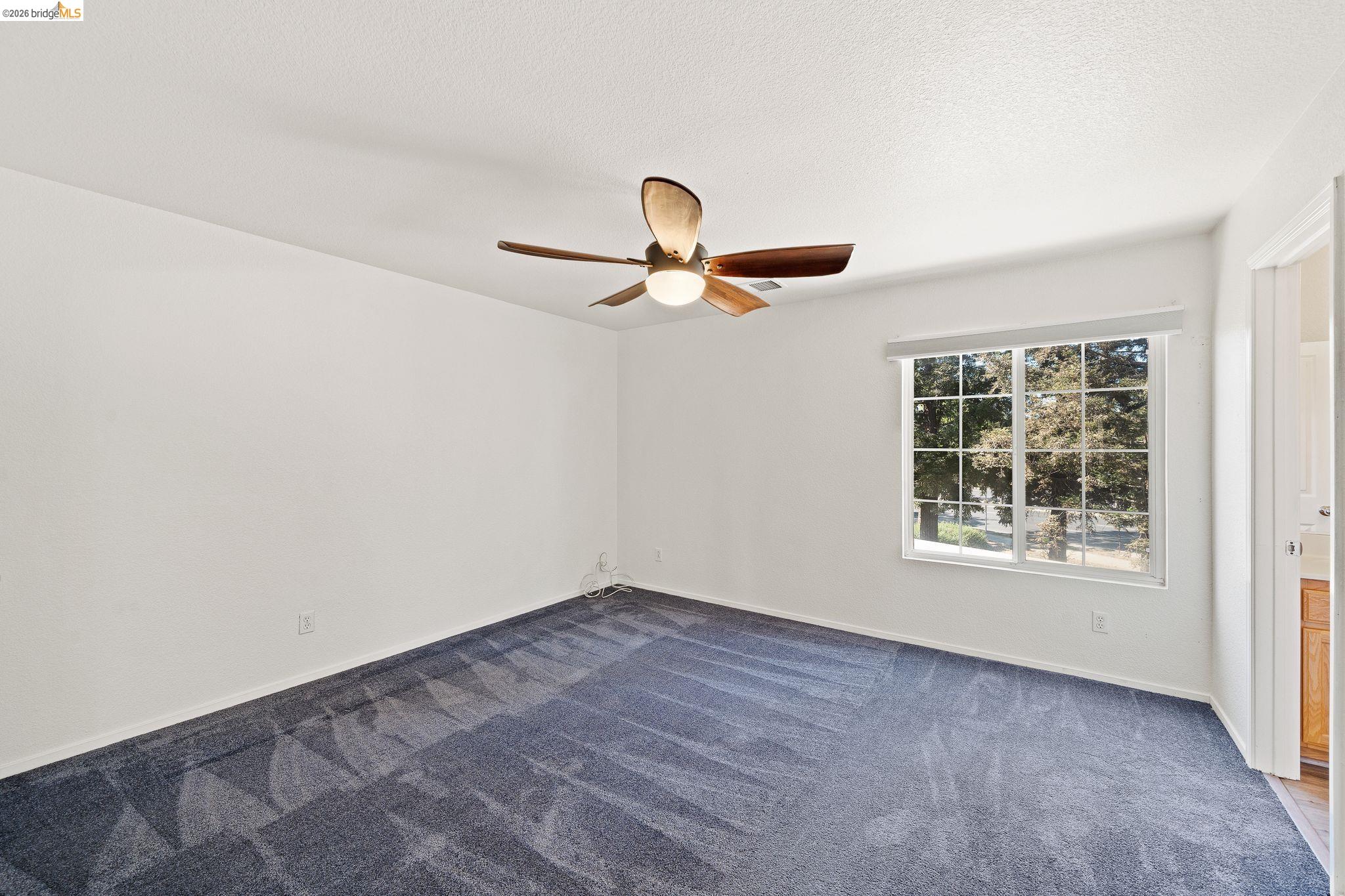 Detail Gallery Image 26 of 52 For 5019 Fernbank, Antioch,  CA 94513 - 5 Beds | 3/1 Baths