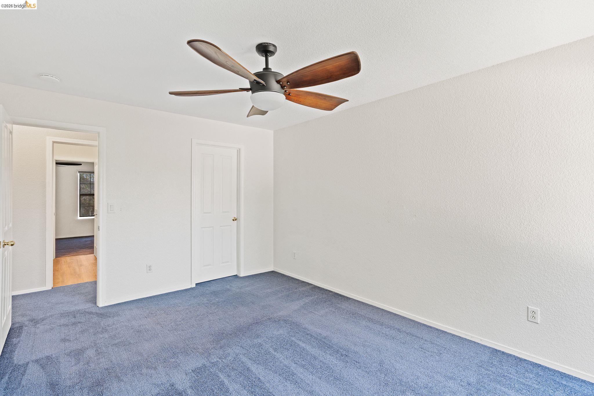 Detail Gallery Image 33 of 52 For 5019 Fernbank, Antioch,  CA 94513 - 5 Beds | 3/1 Baths