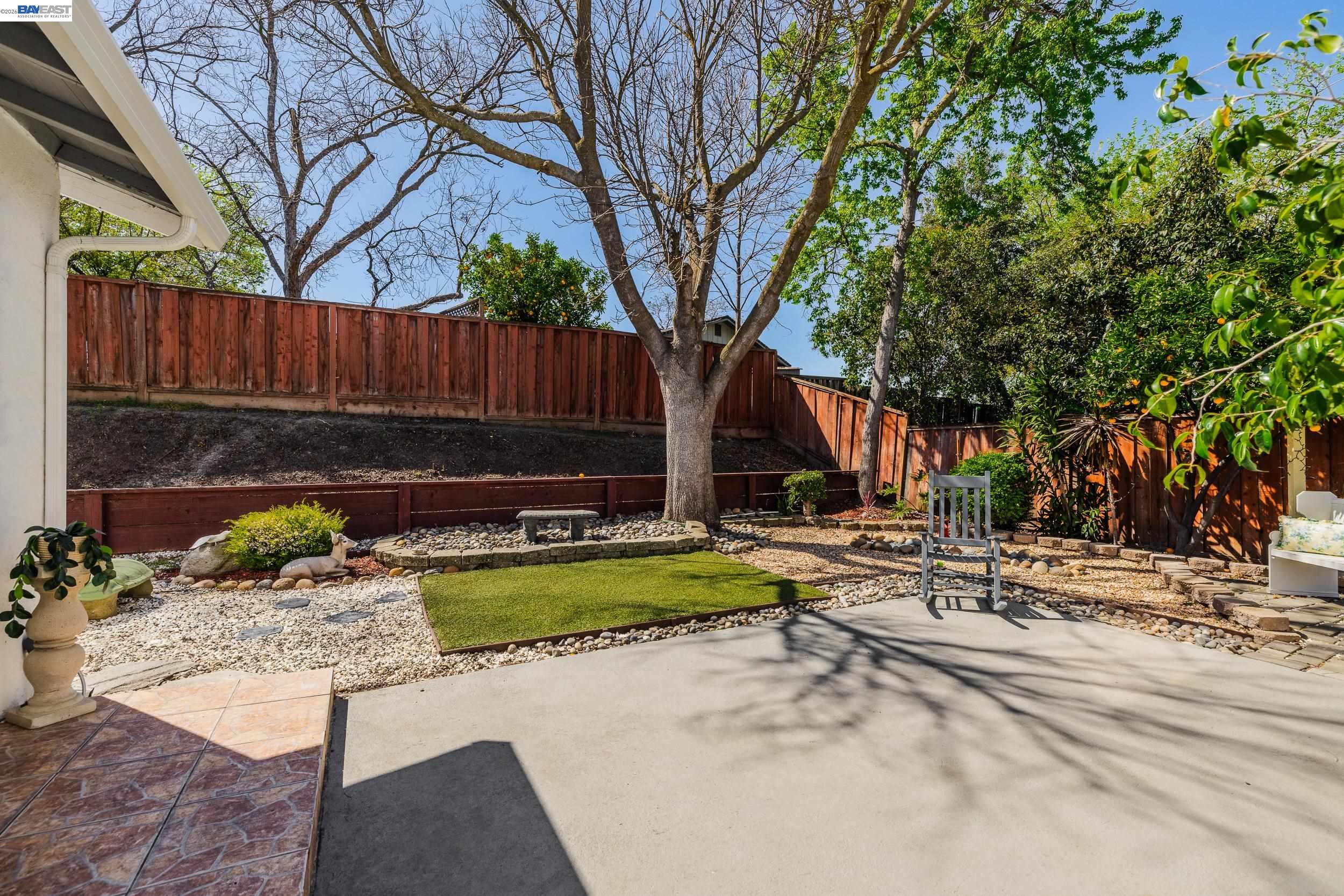 Detail Gallery Image 28 of 31 For 2279 Saint George Dr, Concord,  CA 94520 - 5 Beds | 2 Baths