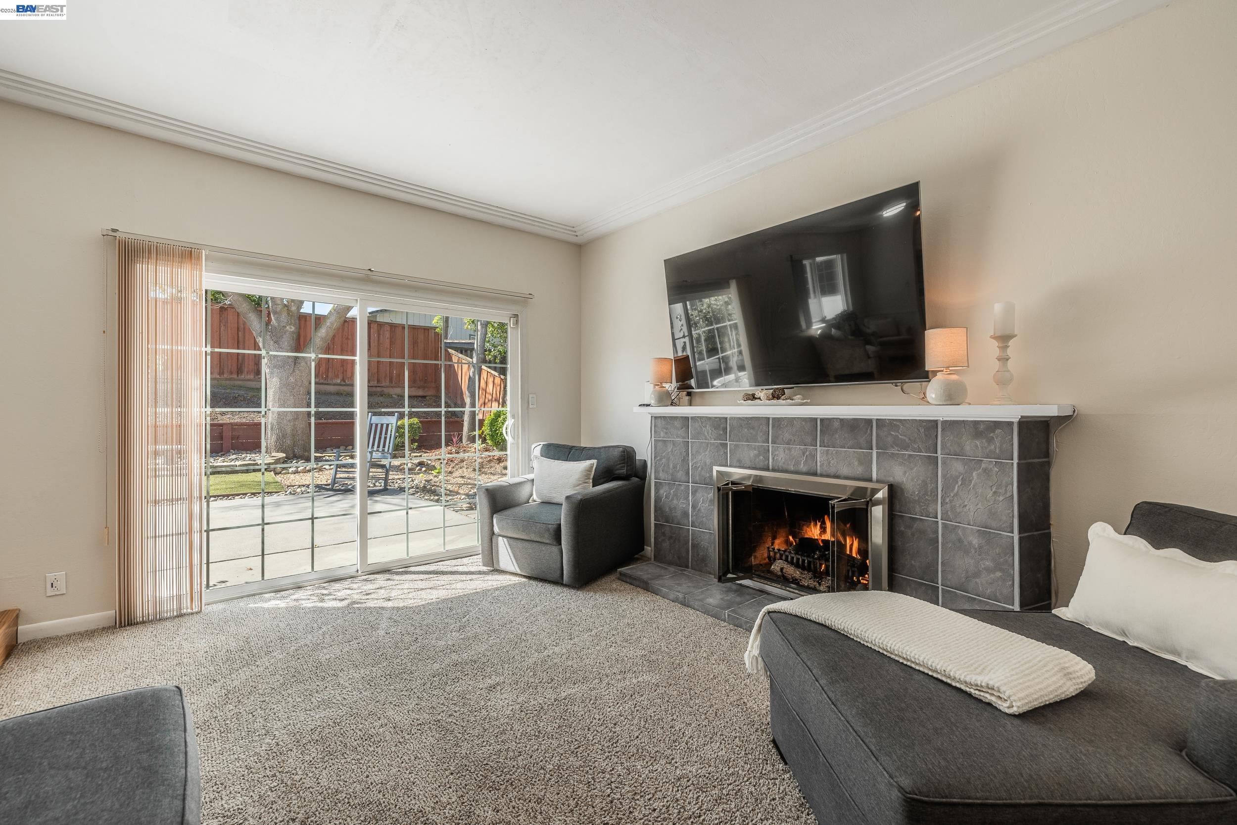 Detail Gallery Image 7 of 31 For 2279 Saint George Dr, Concord,  CA 94520 - 5 Beds | 2 Baths