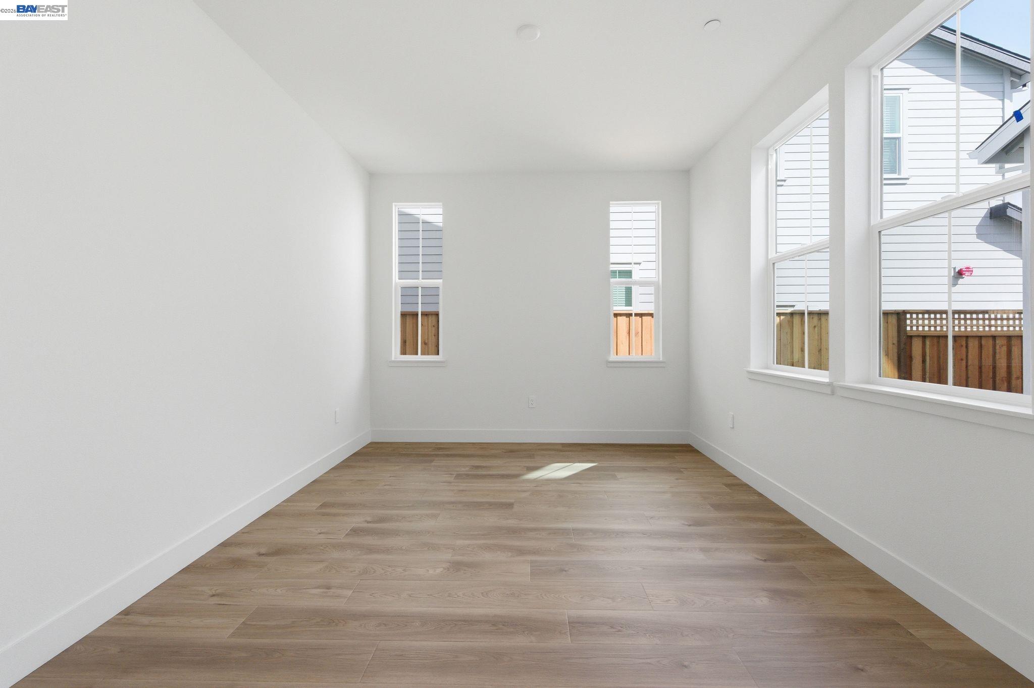 Detail Gallery Image 15 of 47 For 1935 Ingalls Way, Dublin,  CA 94568 - 4 Beds | 5/1 Baths