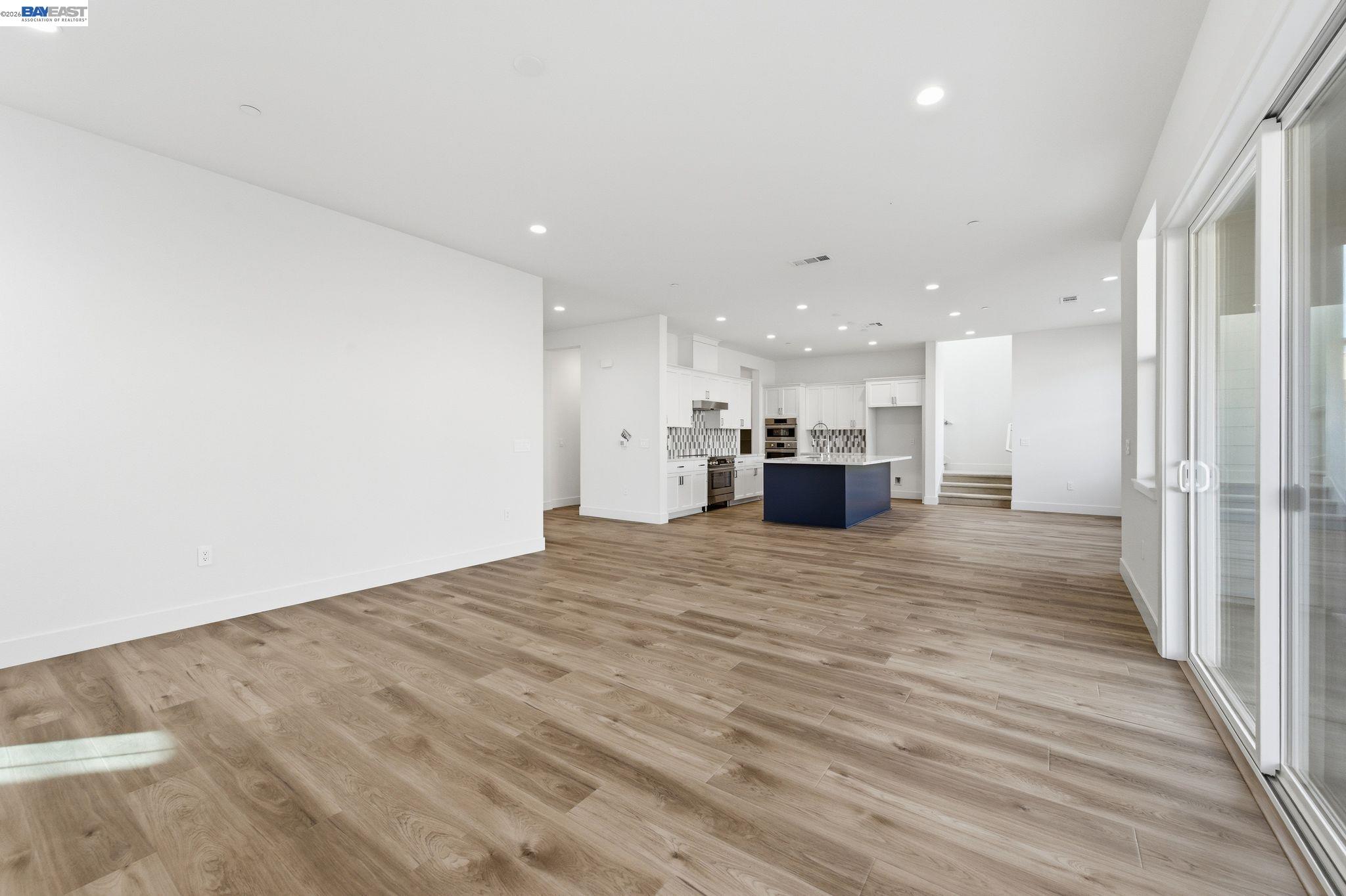 Detail Gallery Image 19 of 47 For 1935 Ingalls Way, Dublin,  CA 94568 - 4 Beds | 5/1 Baths