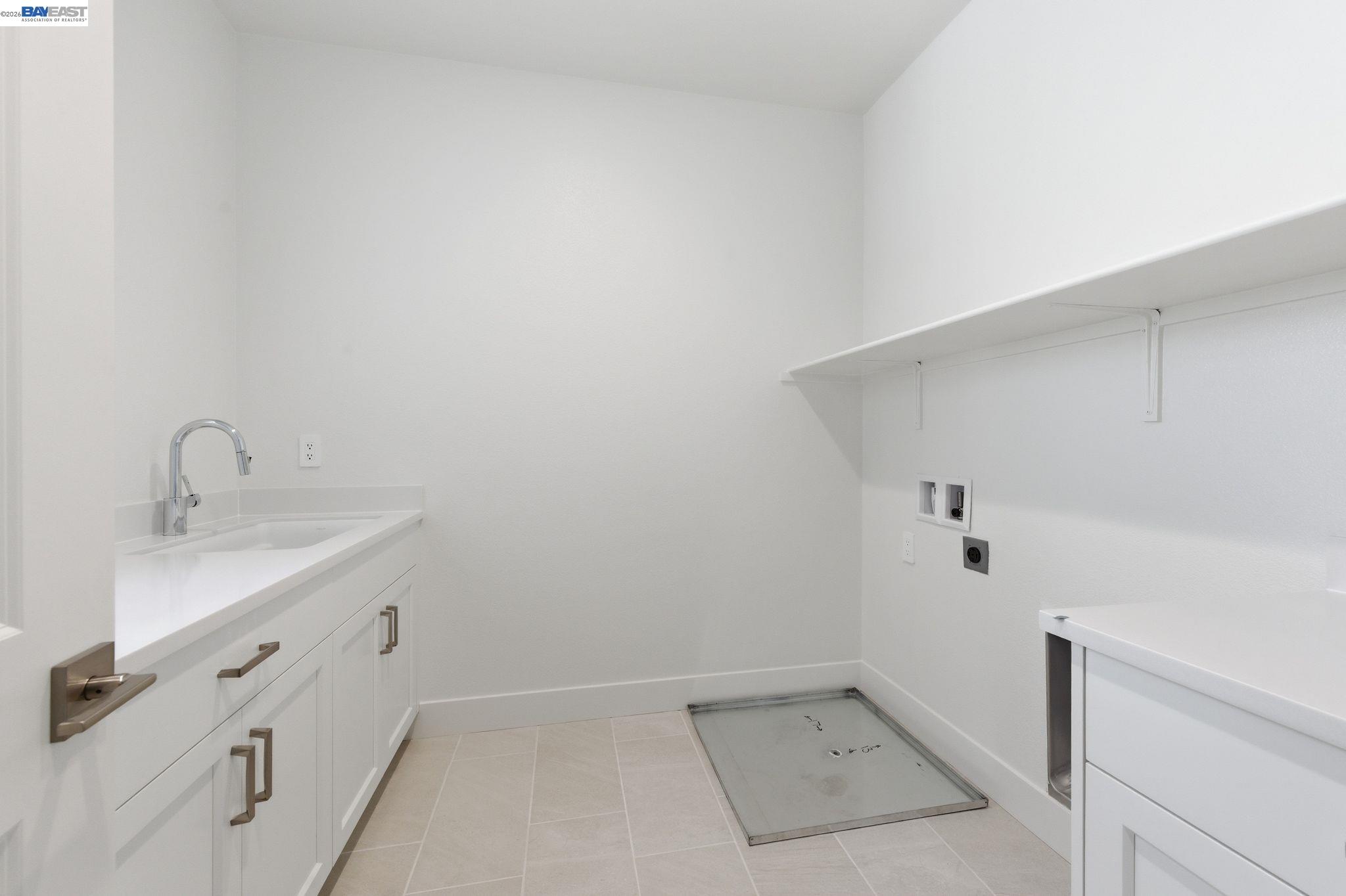 Detail Gallery Image 33 of 47 For 1935 Ingalls Way, Dublin,  CA 94568 - 4 Beds | 5/1 Baths