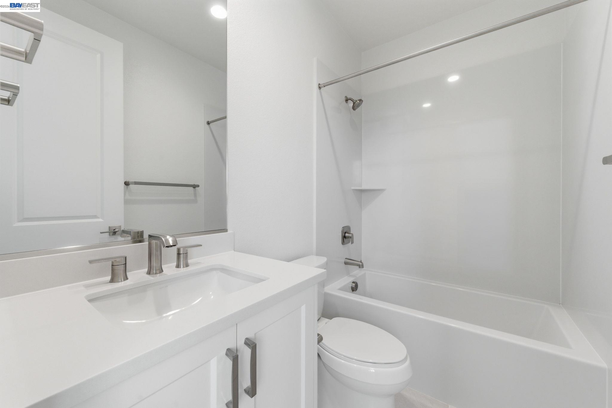 Detail Gallery Image 34 of 47 For 1935 Ingalls Way, Dublin,  CA 94568 - 4 Beds | 5/1 Baths