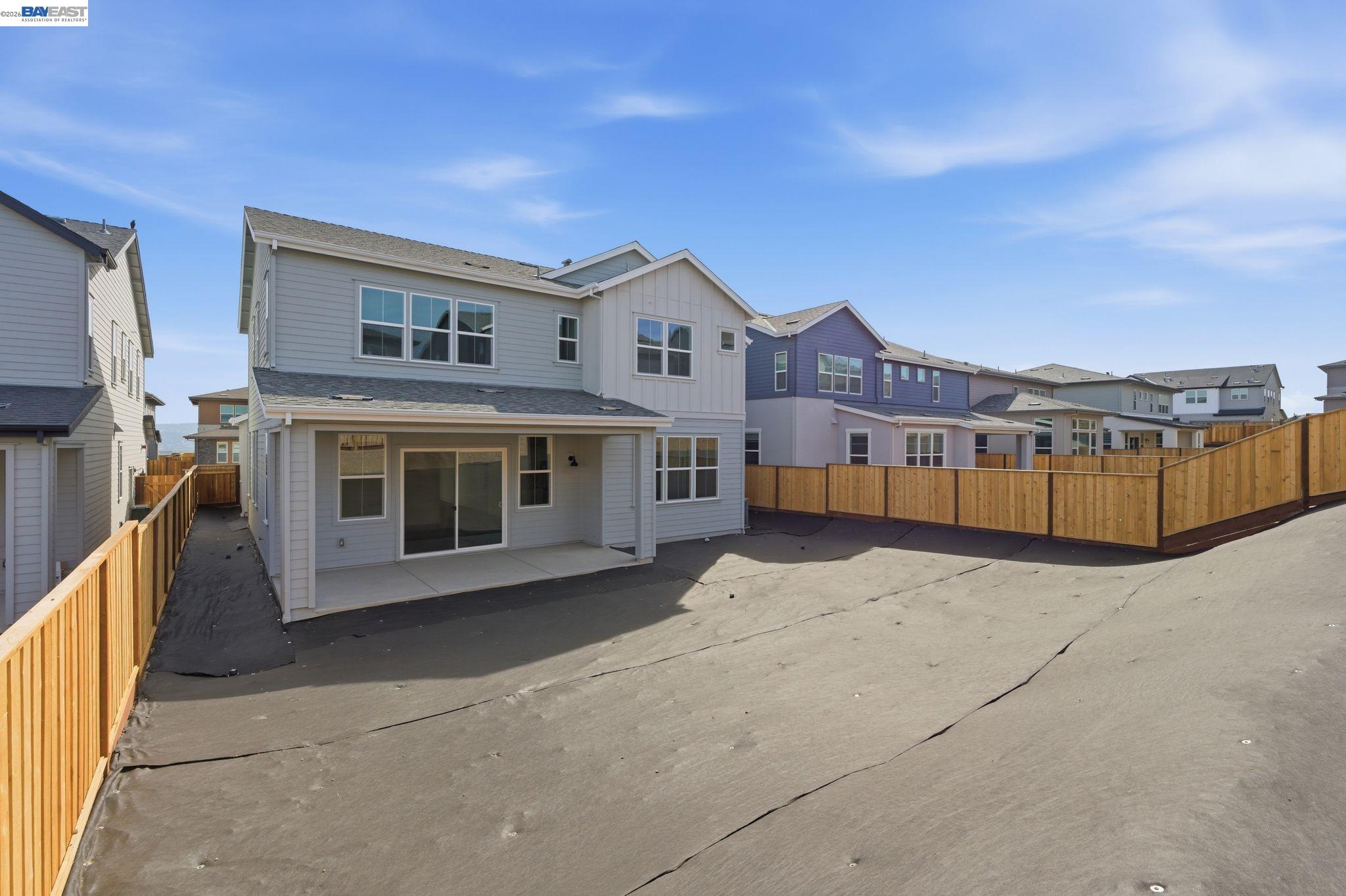 Detail Gallery Image 45 of 47 For 1935 Ingalls Way, Dublin,  CA 94568 - 4 Beds | 5/1 Baths