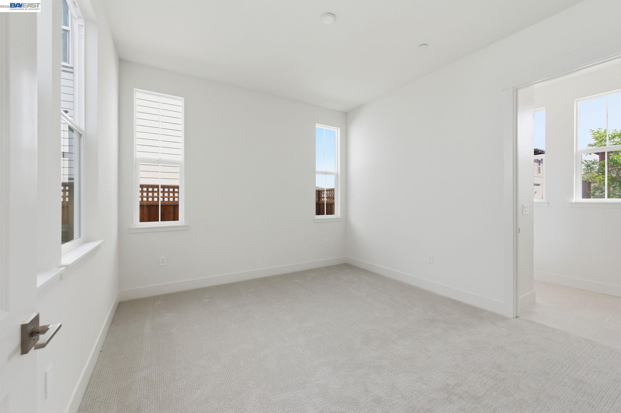 Detail Gallery Image 9 of 47 For 1935 Ingalls Way, Dublin,  CA 94568 - 4 Beds | 5/1 Baths