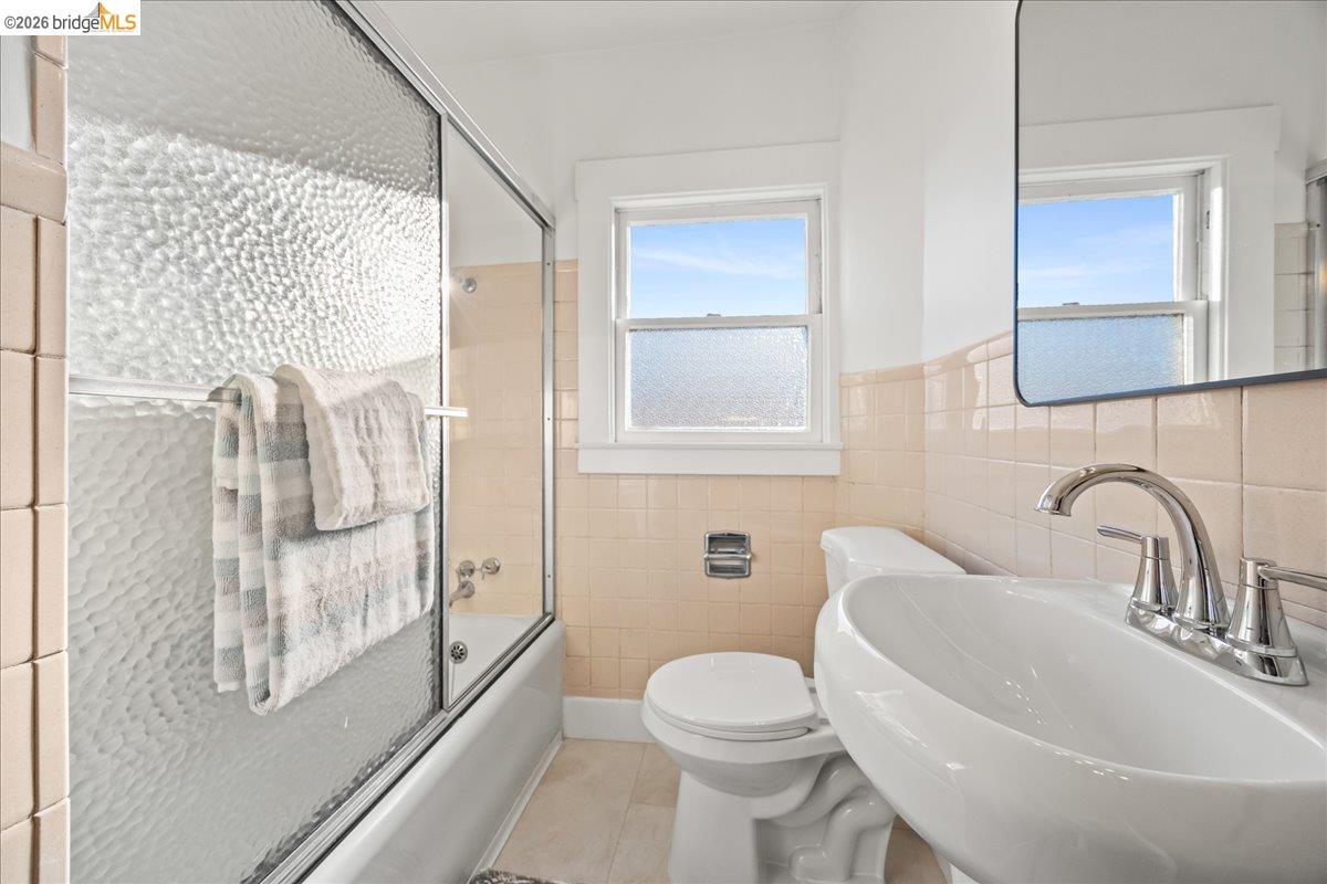 Detail Gallery Image 21 of 53 For 3118 Monticello Ave, Oakland,  CA 94619 - 3 Beds | 2 Baths