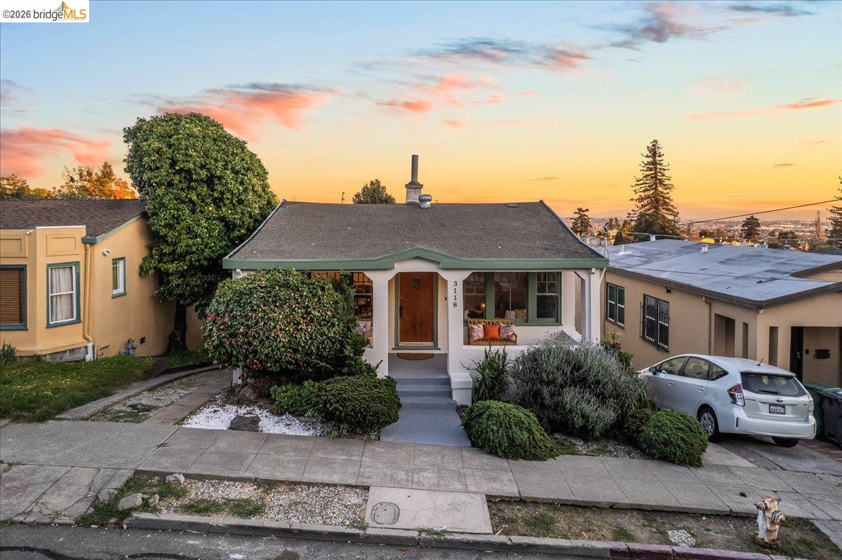 Detail Gallery Image 43 of 53 For 3118 Monticello Ave, Oakland,  CA 94619 - 3 Beds | 2 Baths