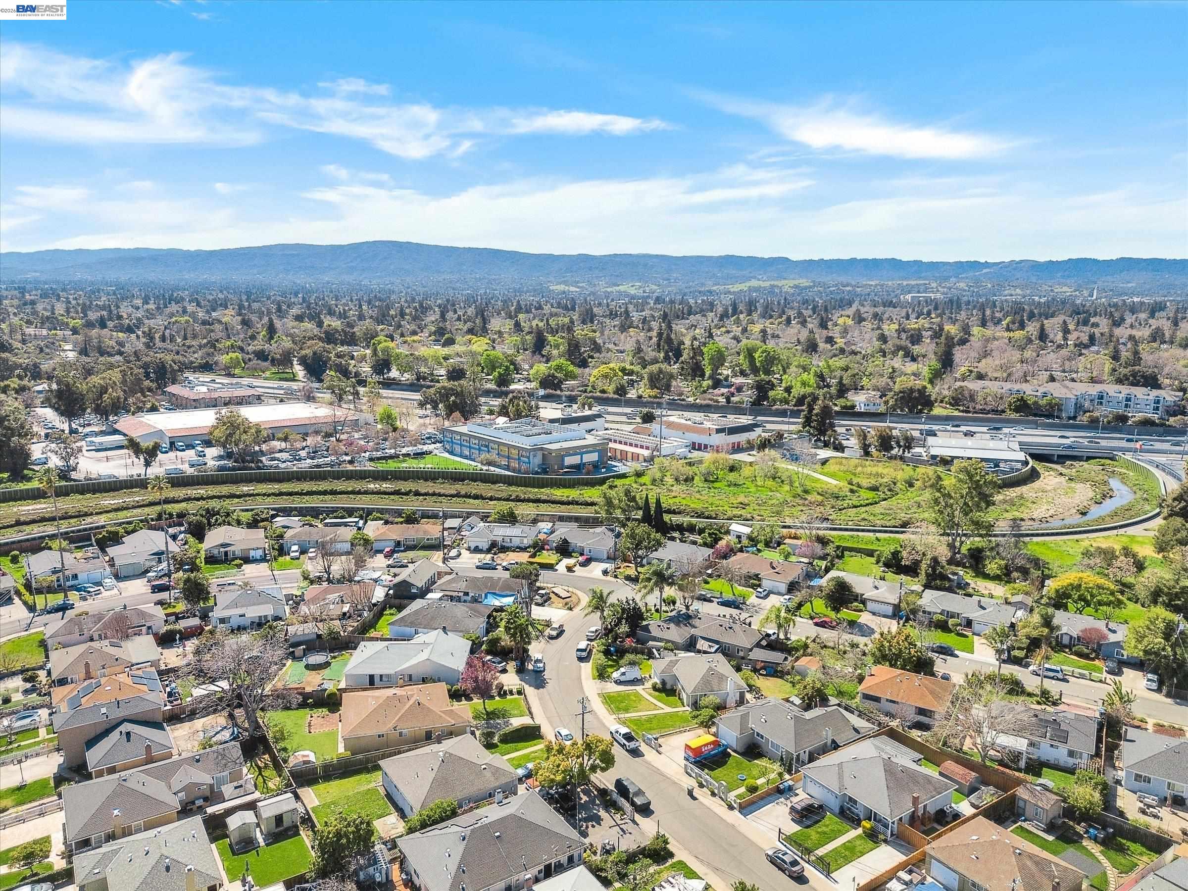 Detail Gallery Image 38 of 38 For 147 Wisteria Dr, East Palo Alto,  CA 94303 - 3 Beds | 1 Baths