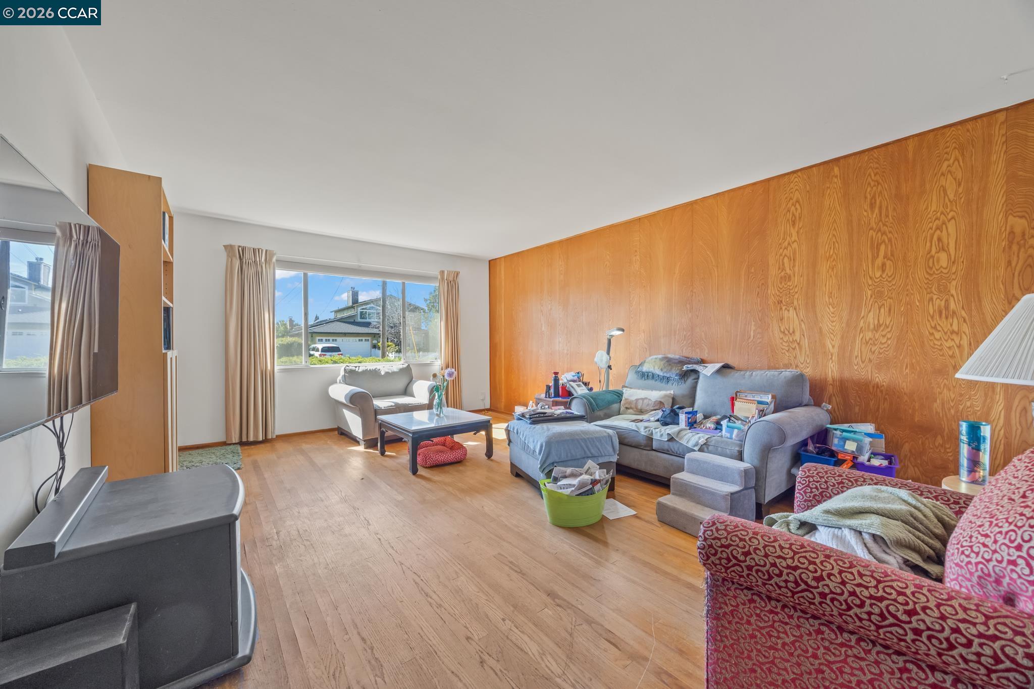 Detail Gallery Image 12 of 27 For 41868 Gifford Street, Fremont,  CA 94538 - 3 Beds | 2 Baths