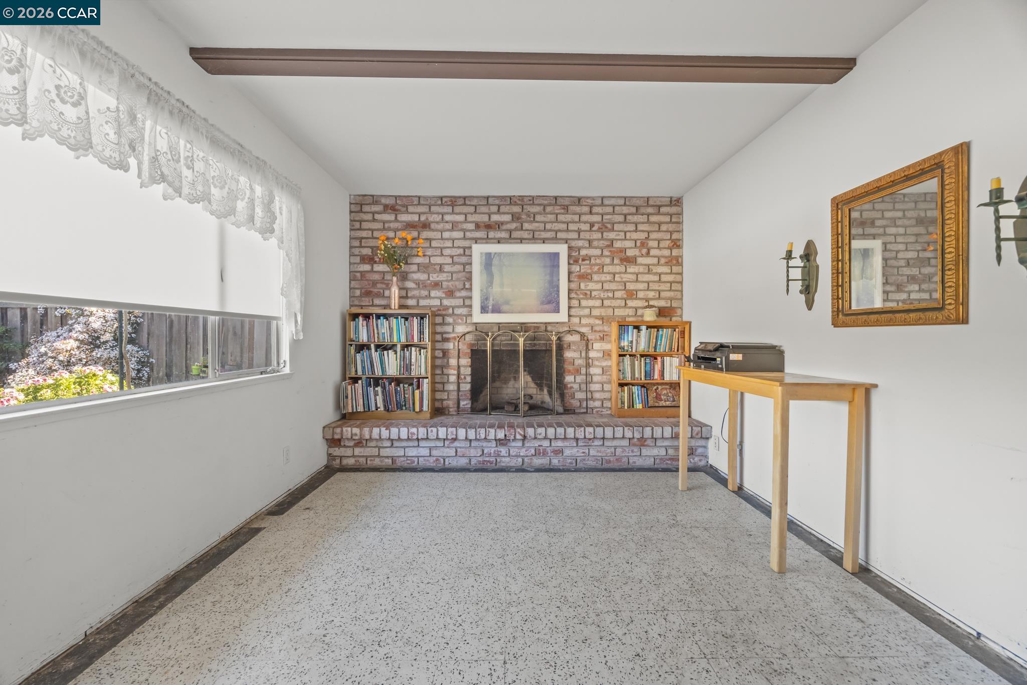 Detail Gallery Image 4 of 27 For 41868 Gifford Street, Fremont,  CA 94538 - 3 Beds | 2 Baths