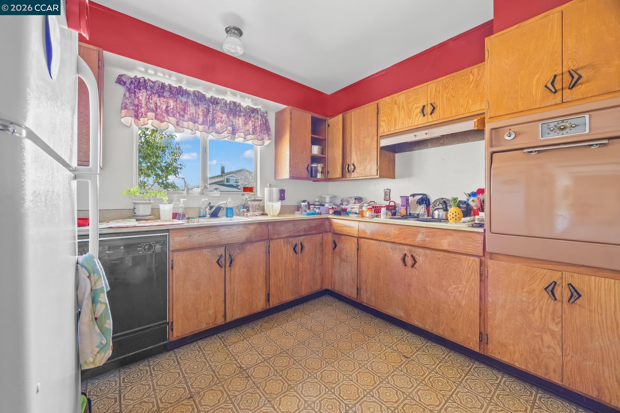 Detail Gallery Image 10 of 27 For 41868 Gifford Street, Fremont,  CA 94538 - 3 Beds | 2 Baths