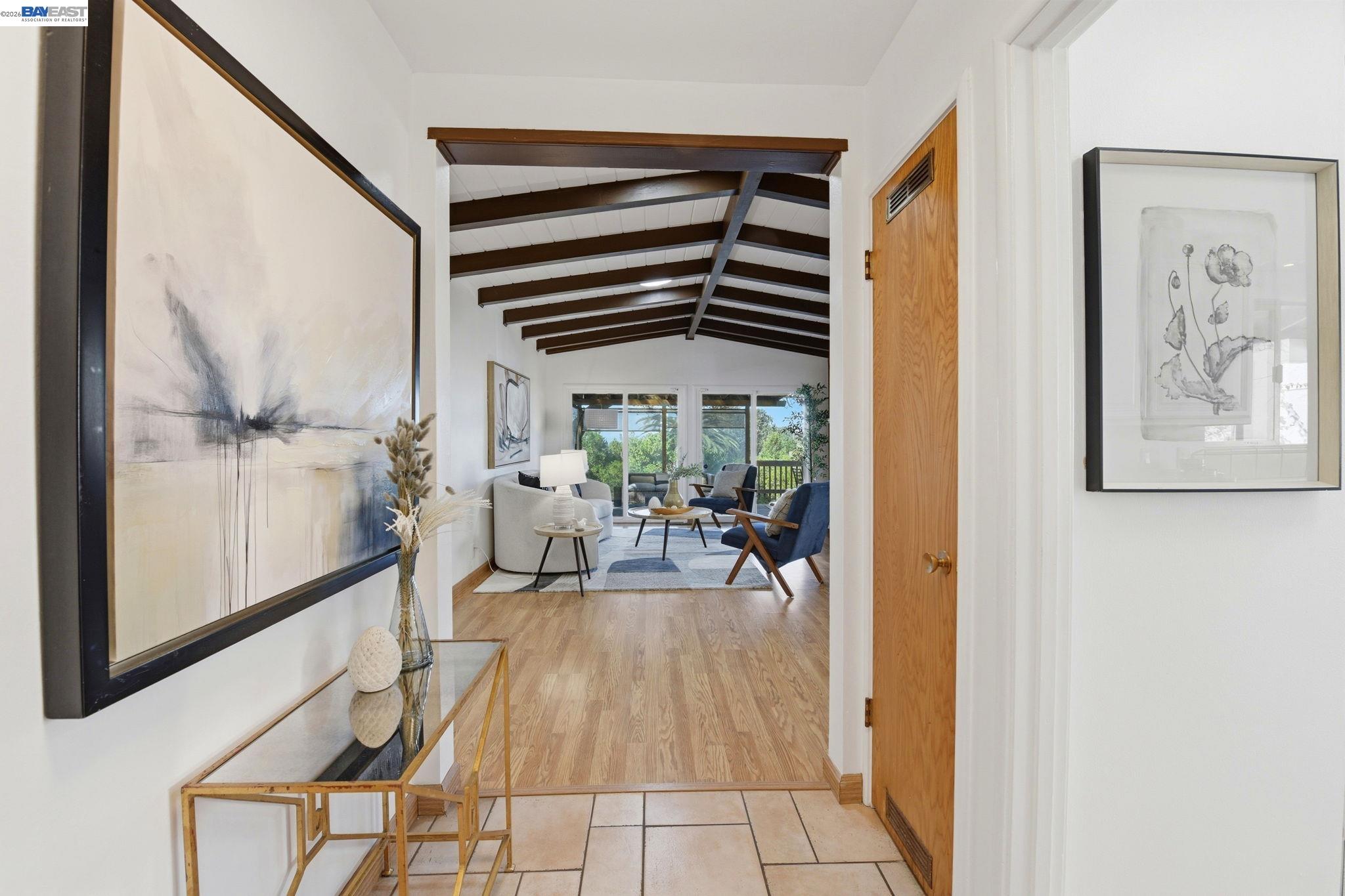 Detail Gallery Image 2 of 38 For 24889 Bland St, Hayward,  CA 94541 - 2 Beds | 1/1 Baths