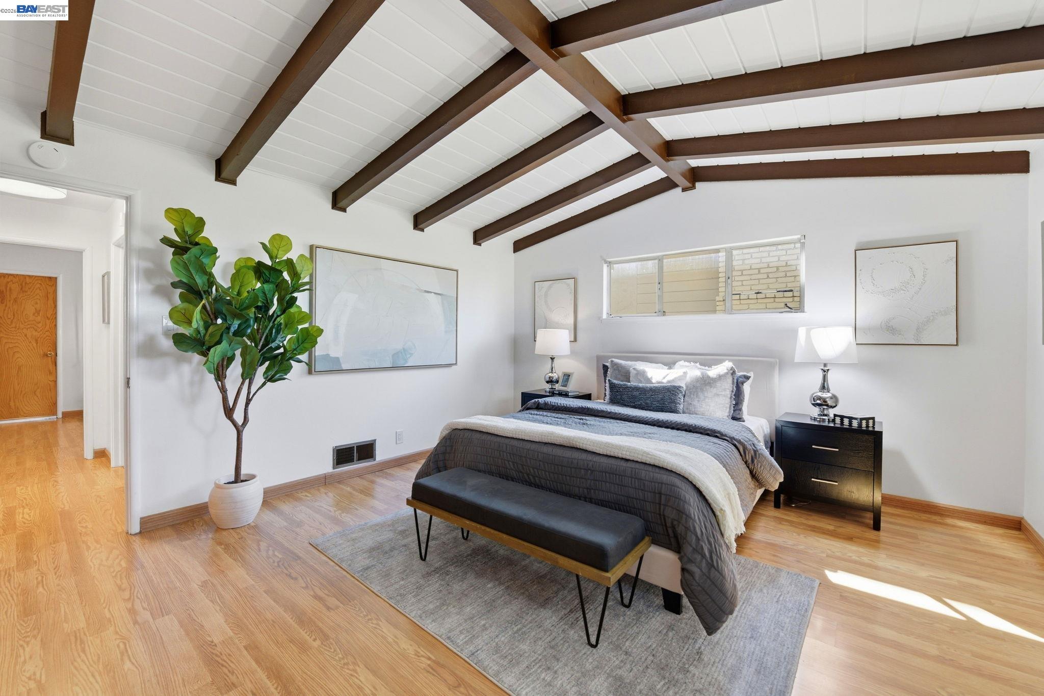 Detail Gallery Image 18 of 38 For 24889 Bland St, Hayward,  CA 94541 - 2 Beds | 1/1 Baths