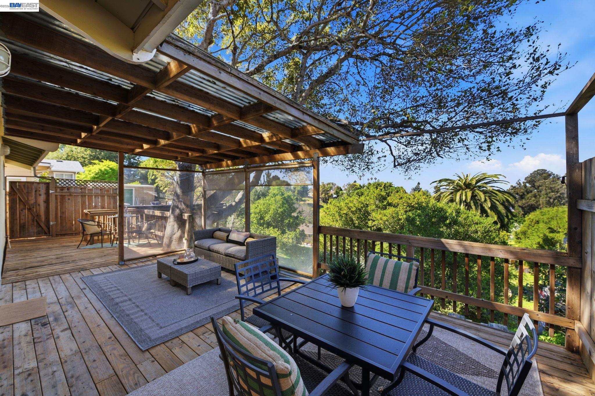 Detail Gallery Image 27 of 38 For 24889 Bland St, Hayward,  CA 94541 - 2 Beds | 1/1 Baths