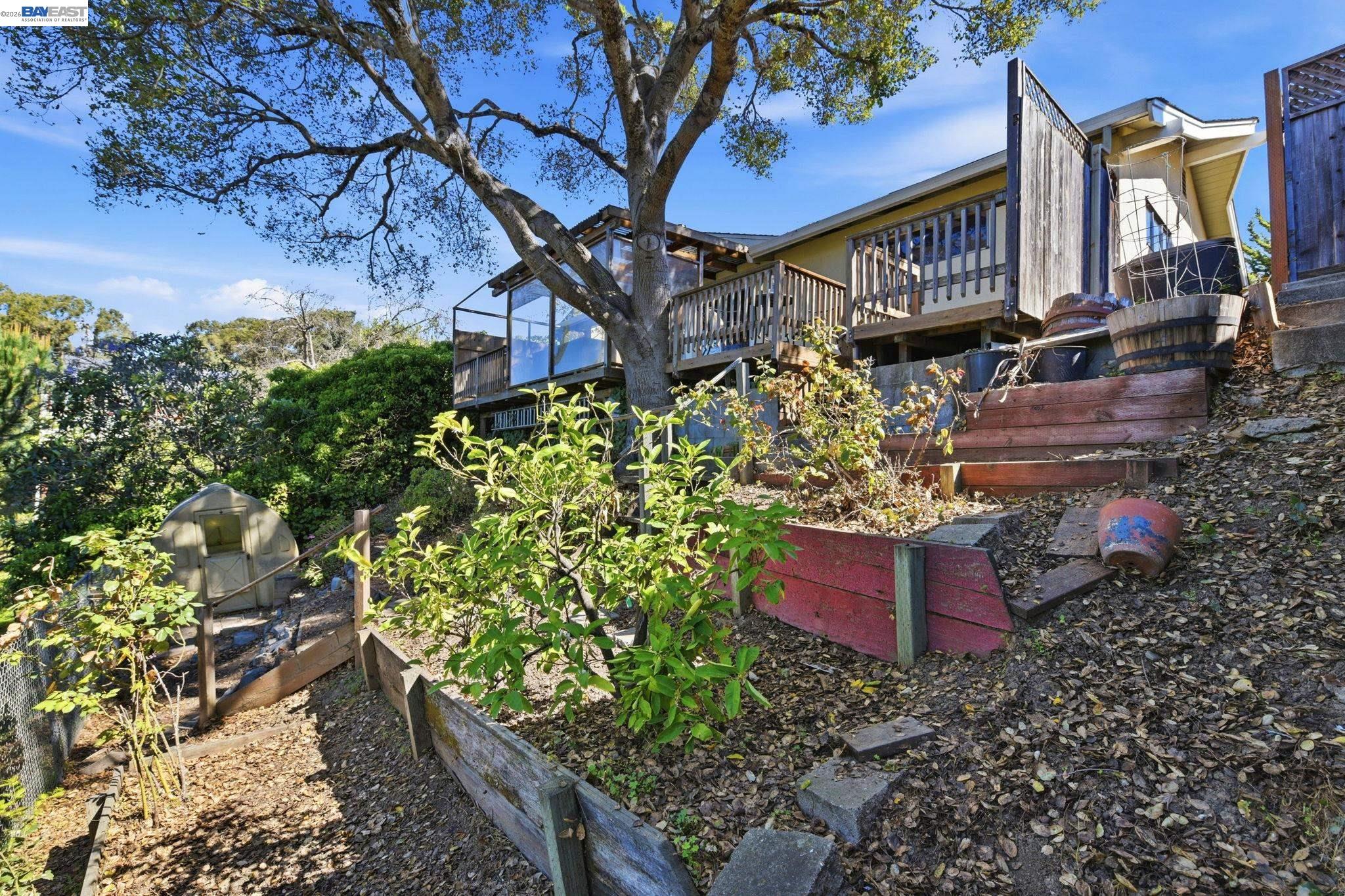 Detail Gallery Image 31 of 38 For 24889 Bland St, Hayward,  CA 94541 - 2 Beds | 1/1 Baths