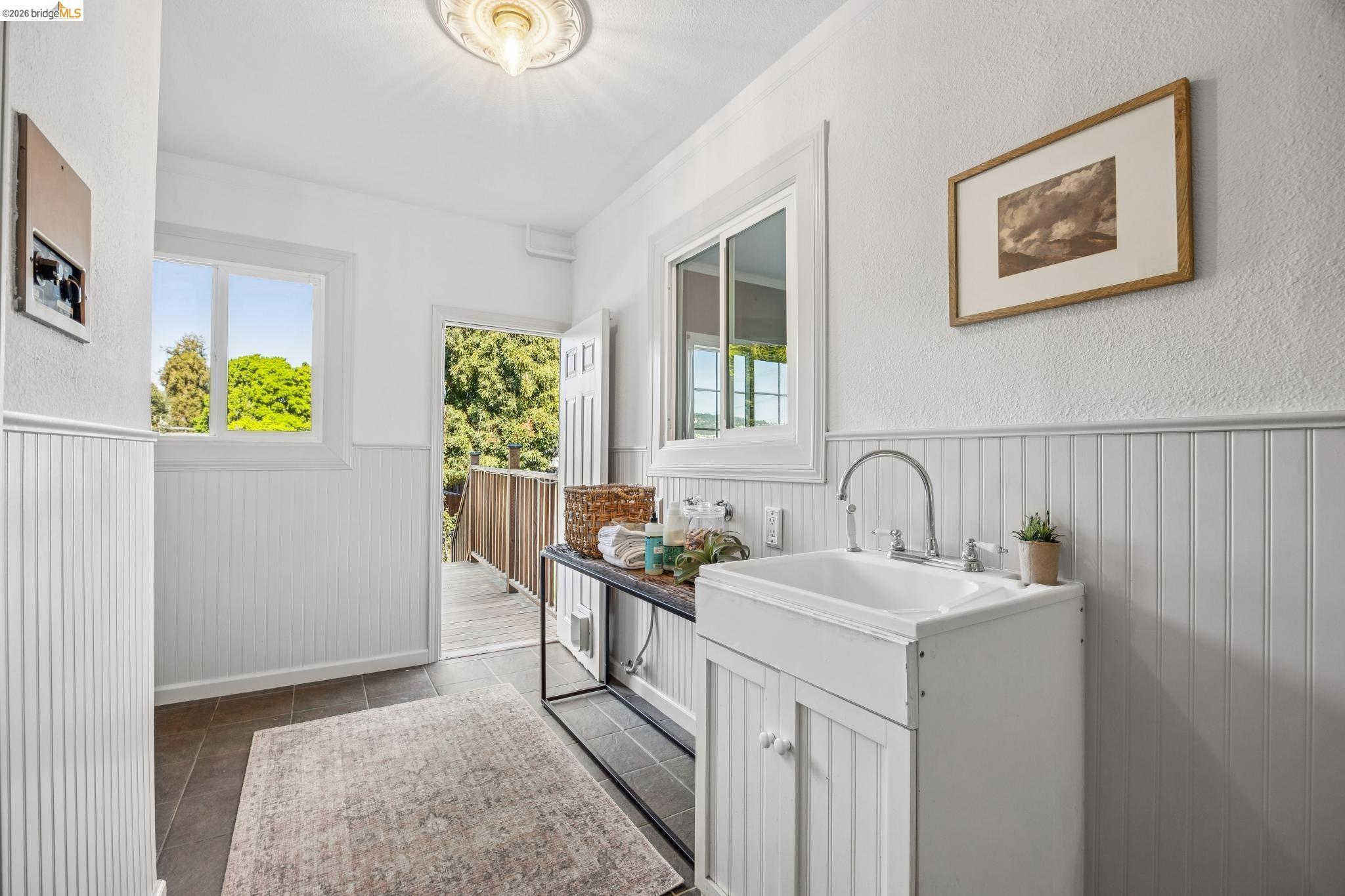 Detail Gallery Image 24 of 60 For 1138 Bella Vista Ave, Oakland,  CA 94610 - 5 Beds | 3 Baths