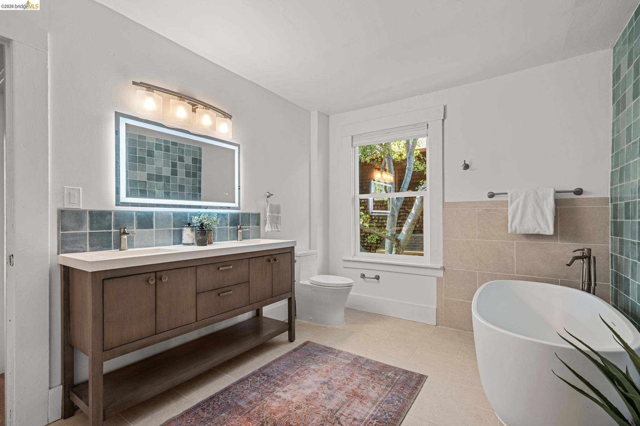 Detail Gallery Image 42 of 60 For 1138 Bella Vista Ave, Oakland,  CA 94610 - 5 Beds | 3 Baths