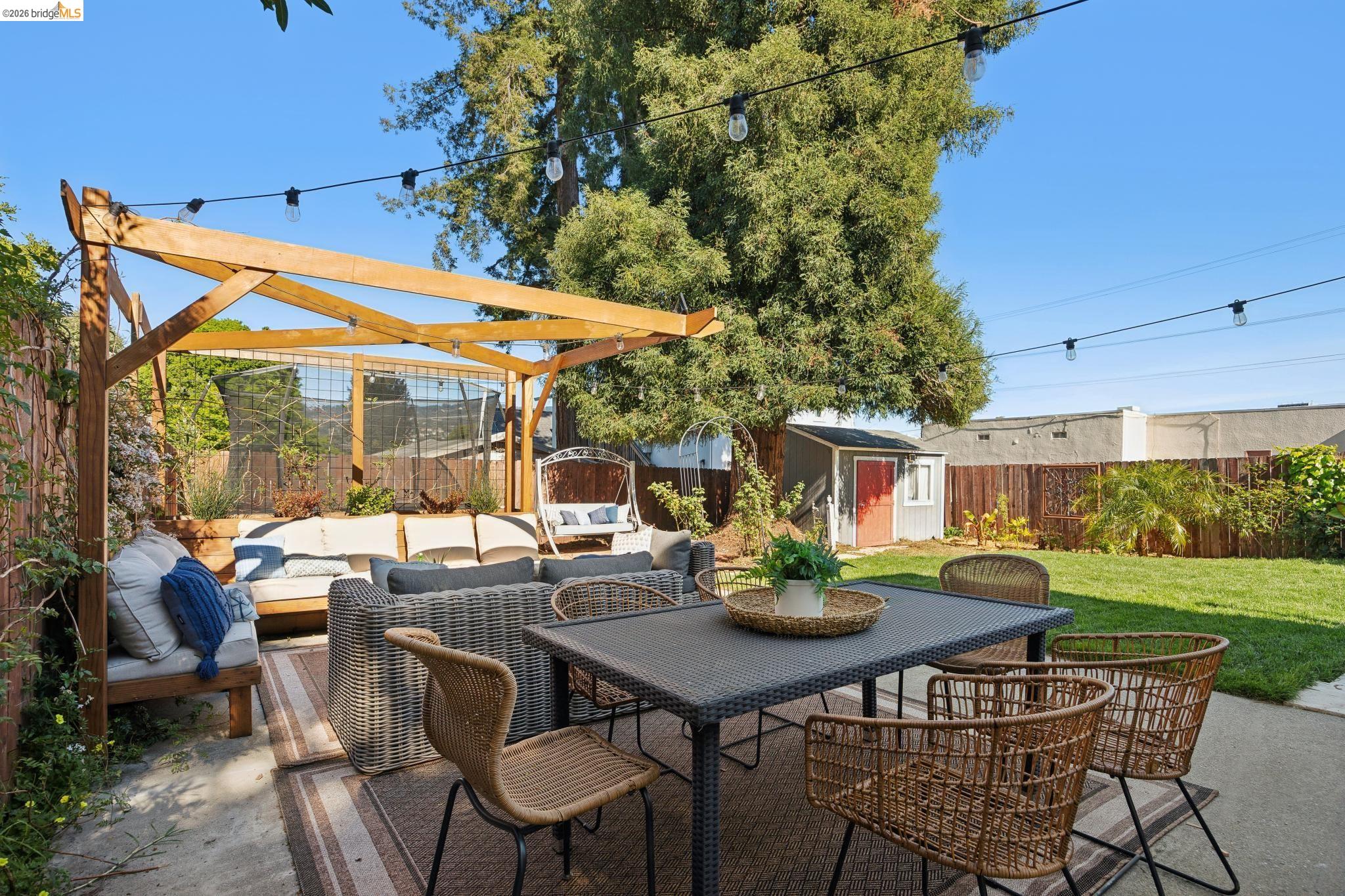 Detail Gallery Image 54 of 60 For 1138 Bella Vista Ave, Oakland,  CA 94610 - 5 Beds | 3 Baths