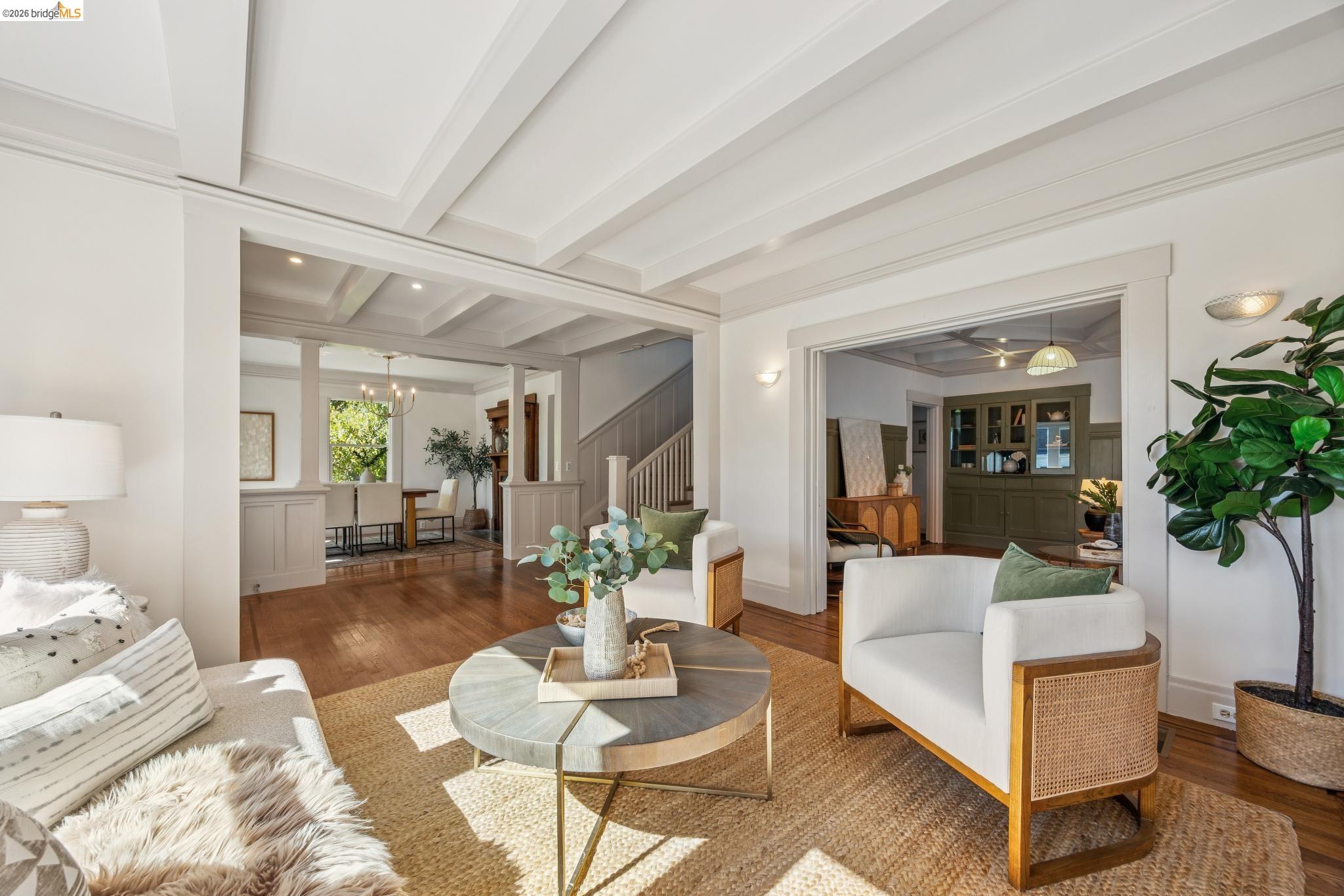 Detail Gallery Image 9 of 60 For 1138 Bella Vista Ave, Oakland,  CA 94610 - 5 Beds | 3 Baths