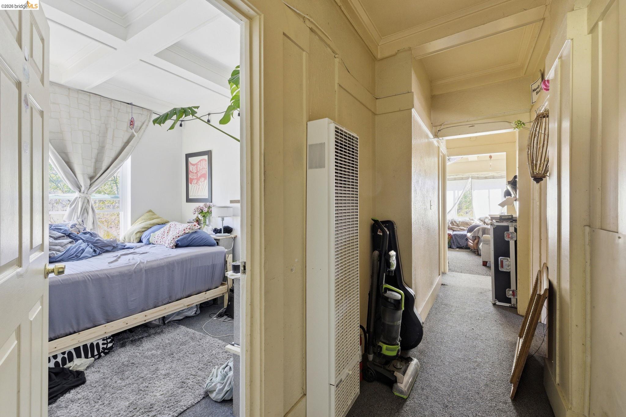 Detail Gallery Image 13 of 22 For 1102 10th St, Oakland,  CA 94607 - – Beds | – Baths