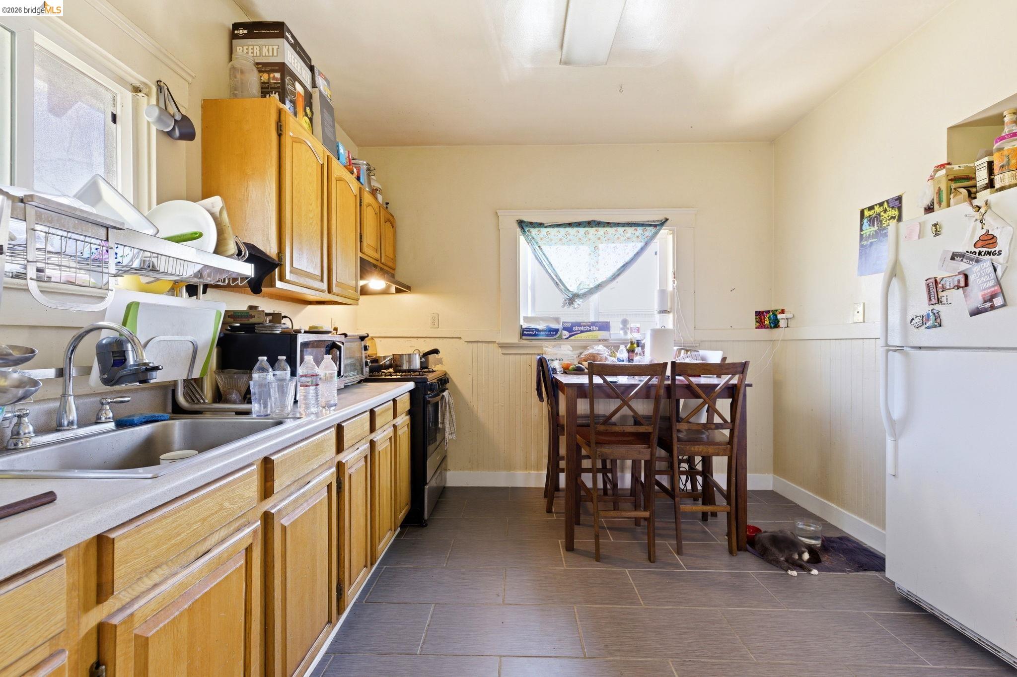 Detail Gallery Image 15 of 22 For 1102 10th St, Oakland,  CA 94607 - – Beds | – Baths