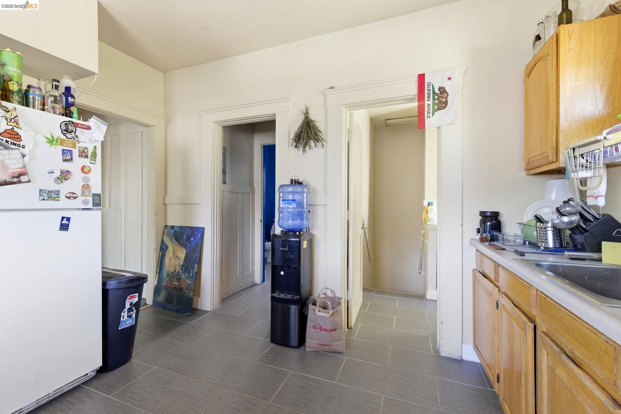 Detail Gallery Image 16 of 22 For 1102 10th St, Oakland,  CA 94607 - – Beds | – Baths