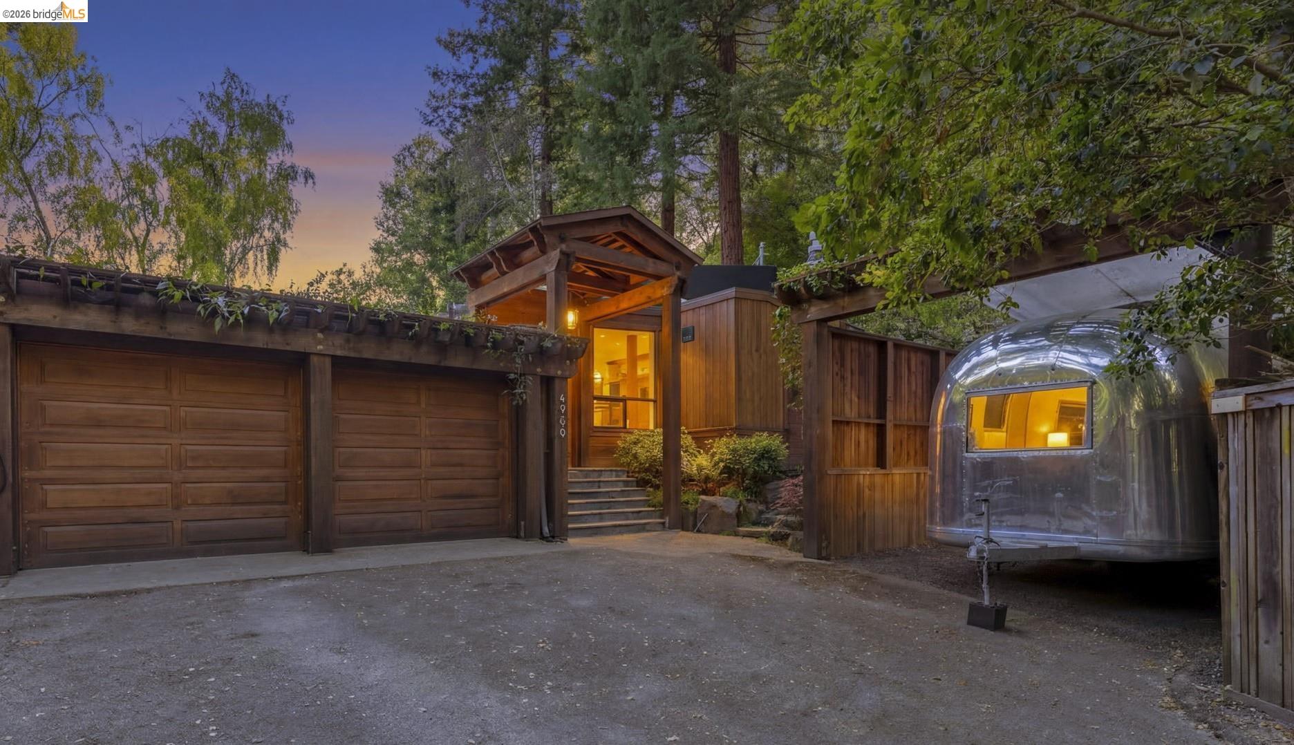 Front Image Thumbnail for EB41127827