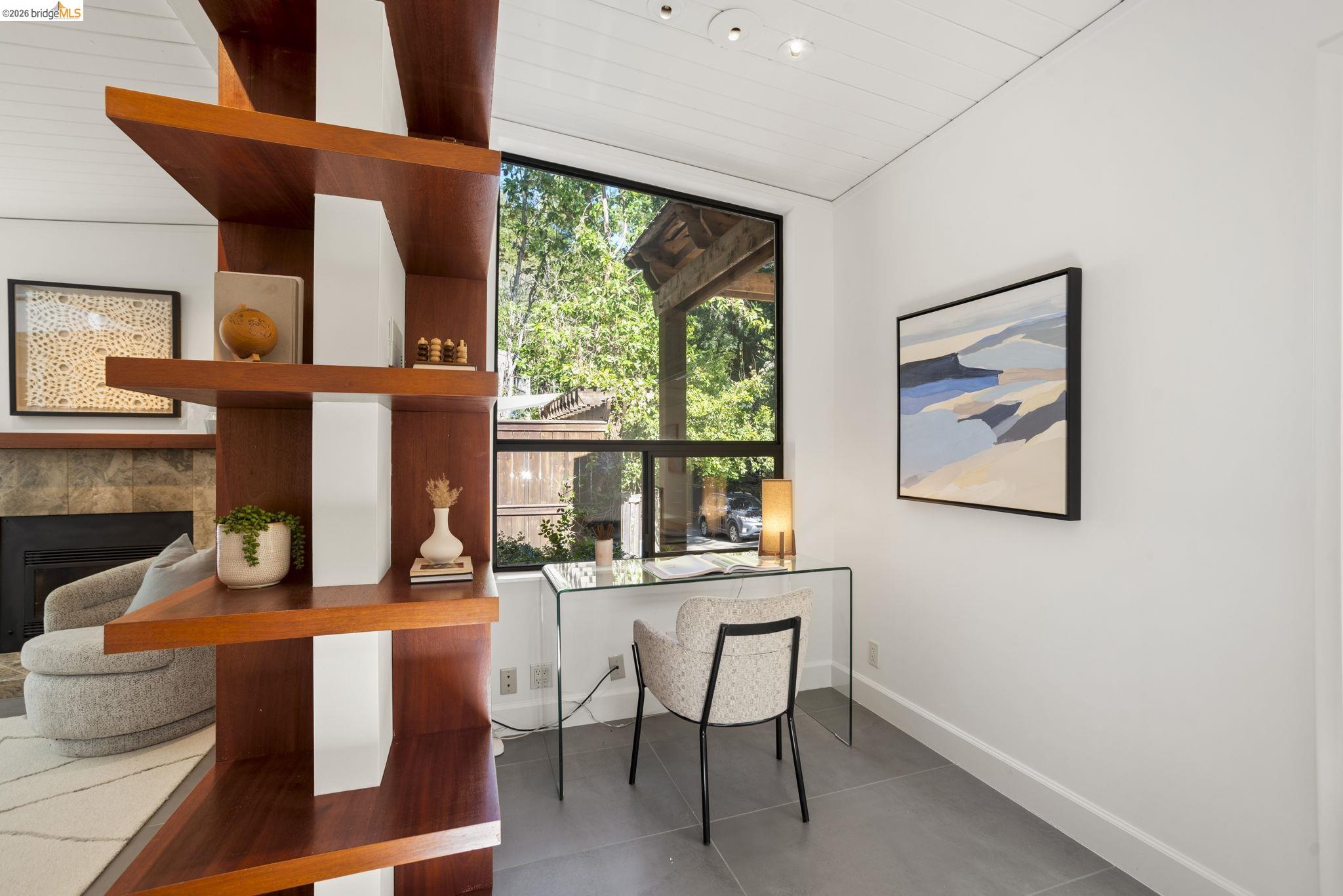 Detail Gallery Image 20 of 57 For 6966 Paso Robles Drive, Oakland,  CA 94611 - 3 Beds | 2/1 Baths