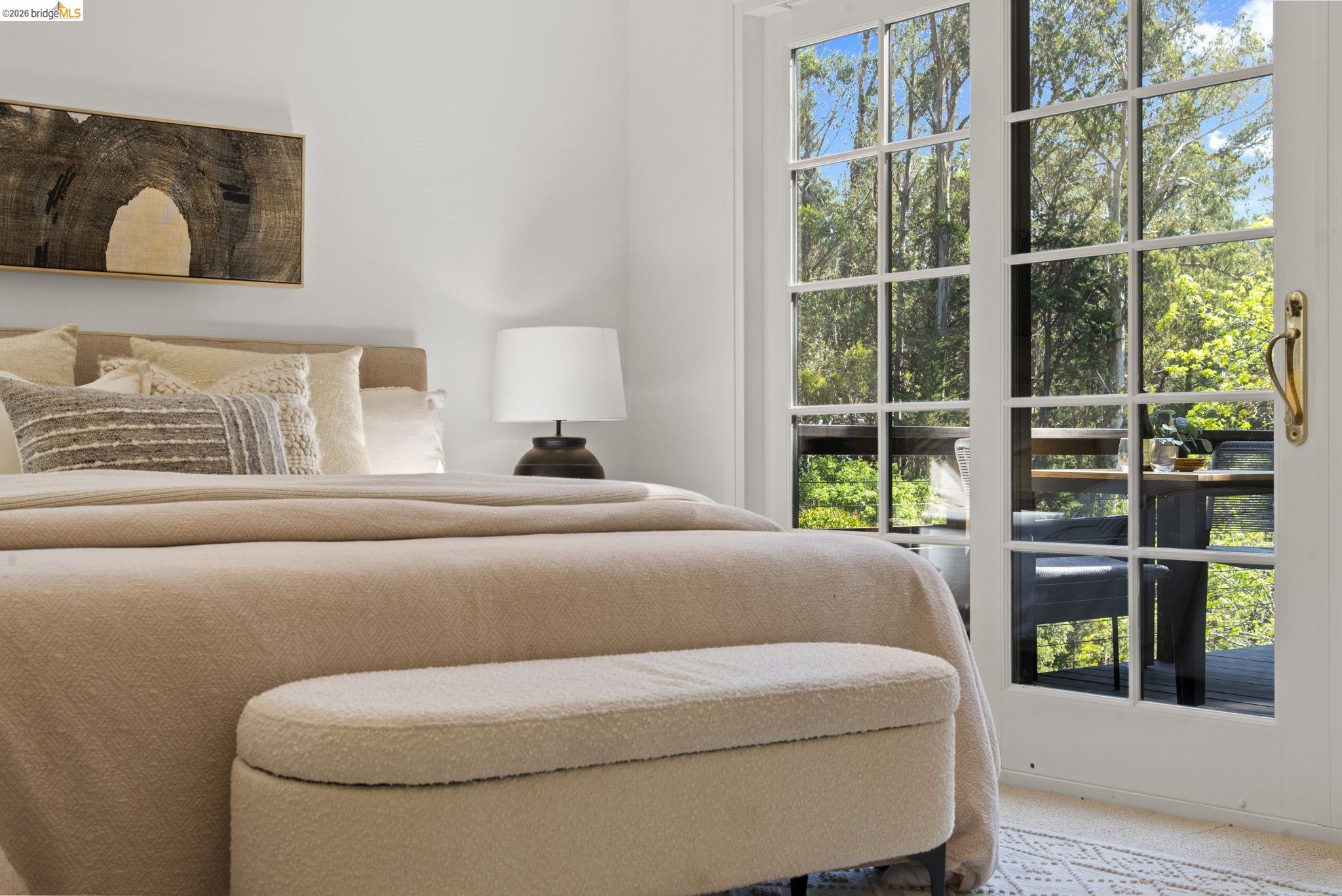 Detail Gallery Image 34 of 57 For 6966 Paso Robles Drive, Oakland,  CA 94611 - 3 Beds | 2/1 Baths