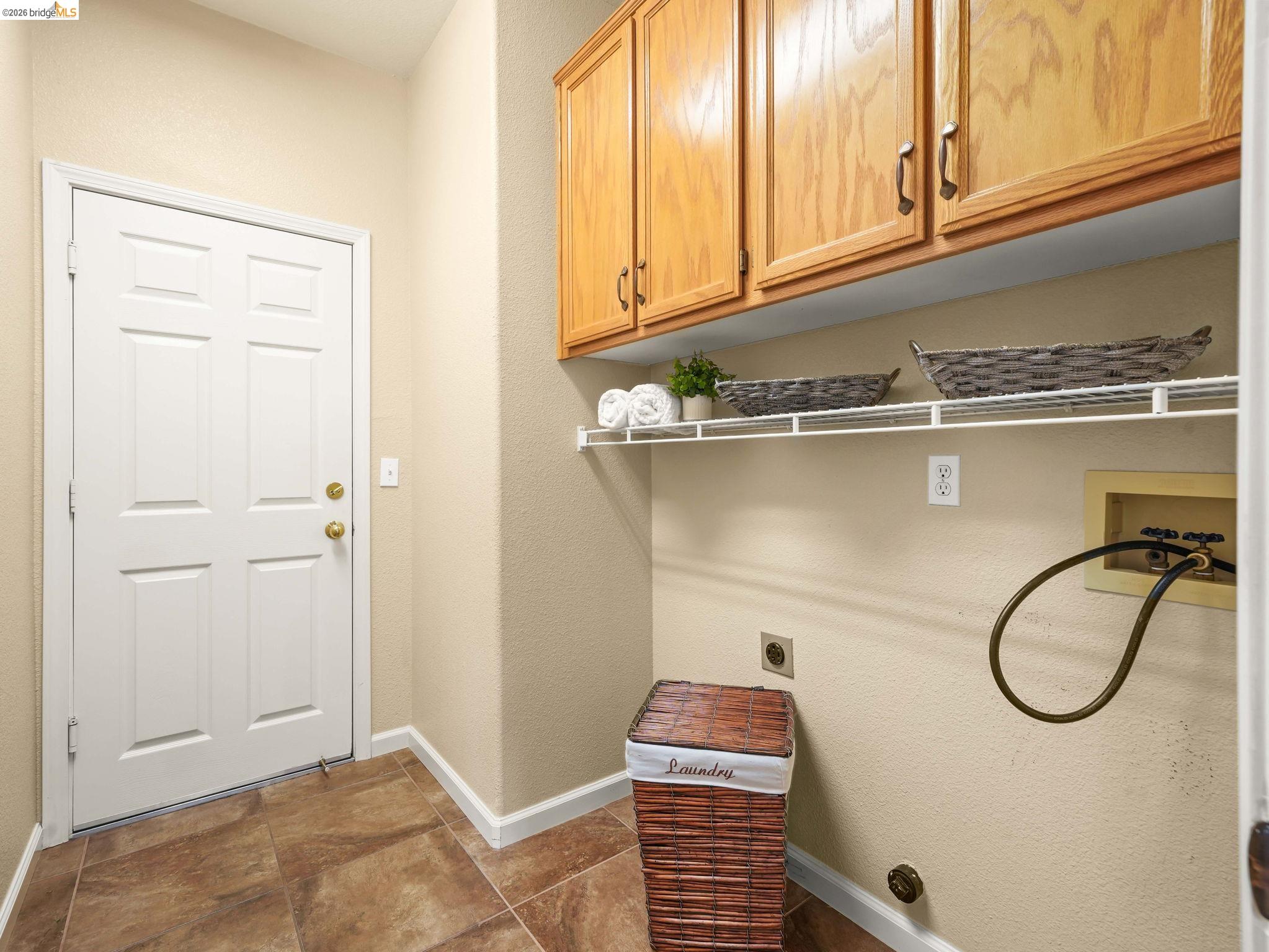 Detail Gallery Image 12 of 22 For 714 Cherry Hills, Rio Vista,  CA 94571 - 2 Beds | 2 Baths