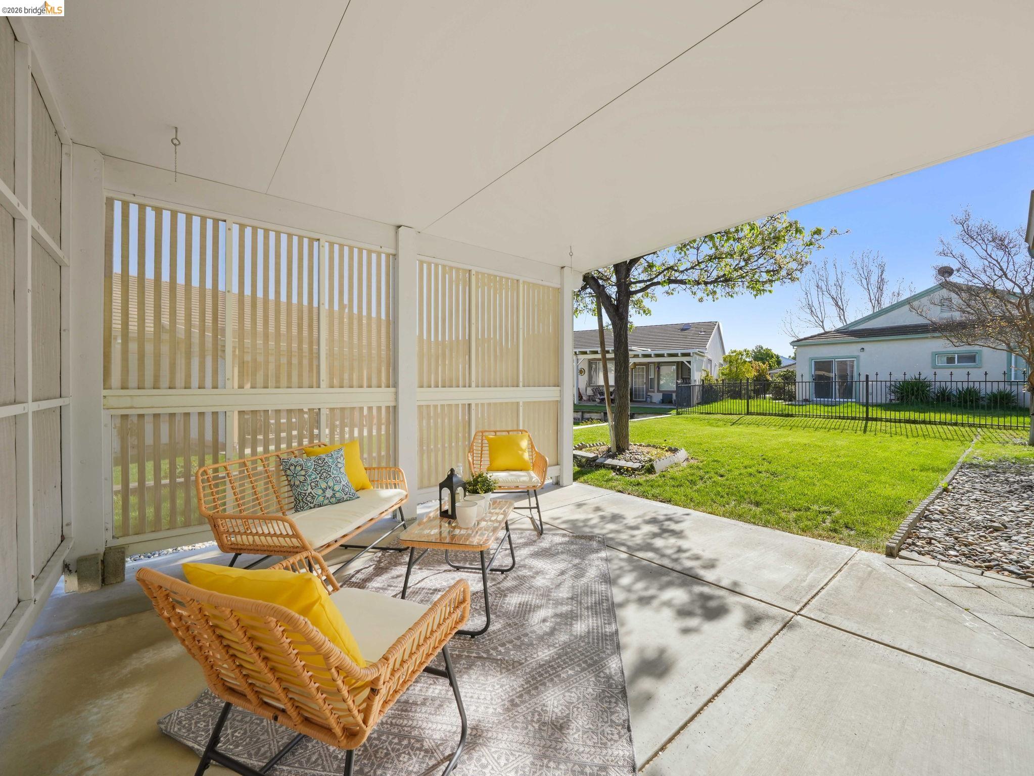 Detail Gallery Image 13 of 22 For 714 Cherry Hills, Rio Vista,  CA 94571 - 2 Beds | 2 Baths