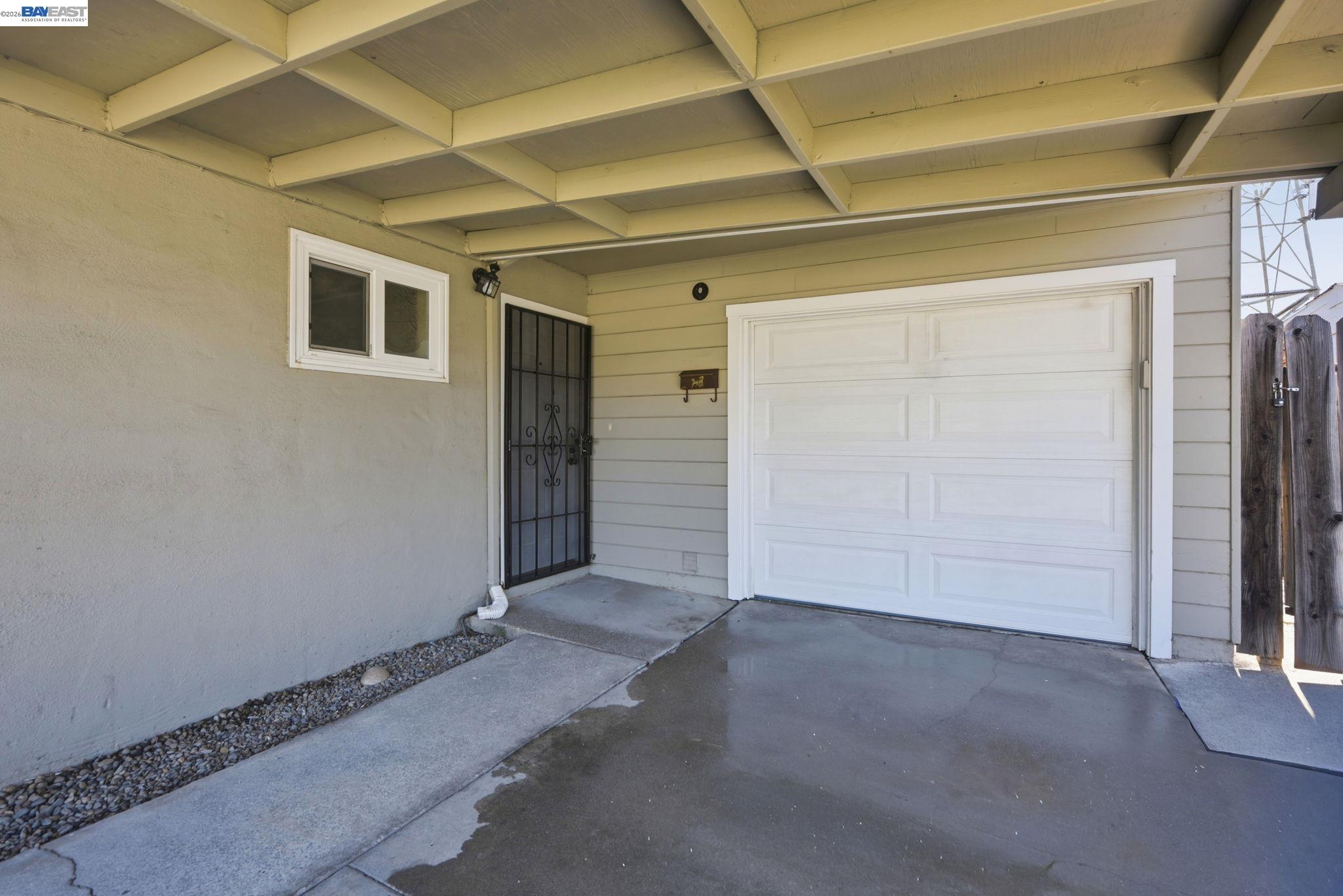 Detail Gallery Image 6 of 42 For 4498 Ladner St, Fremont,  CA 94538 - 3 Beds | 1 Baths