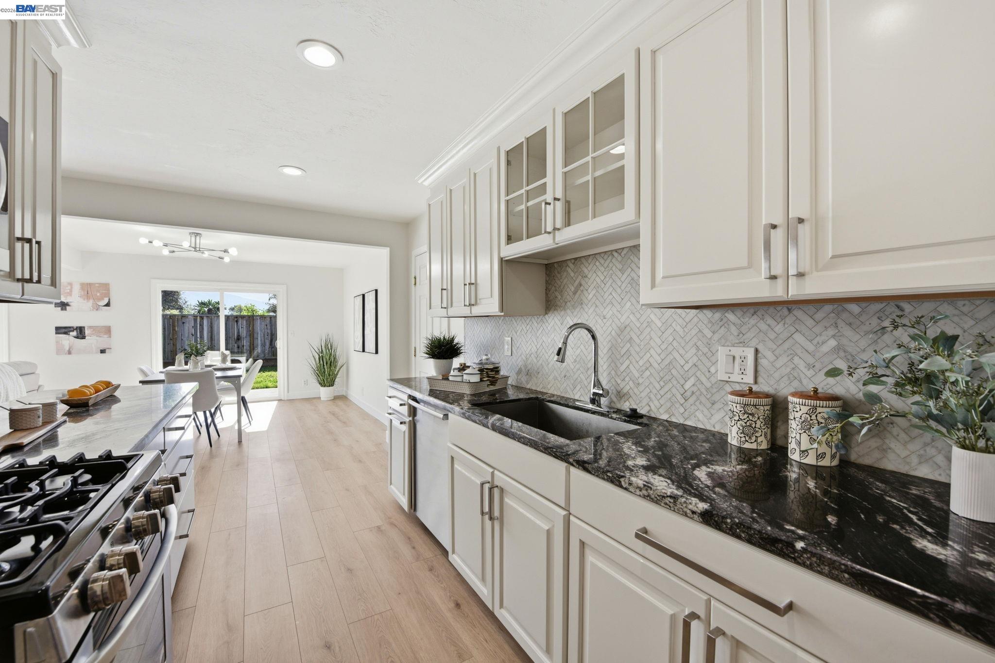 Detail Gallery Image 9 of 42 For 4498 Ladner St, Fremont,  CA 94538 - 3 Beds | 1 Baths