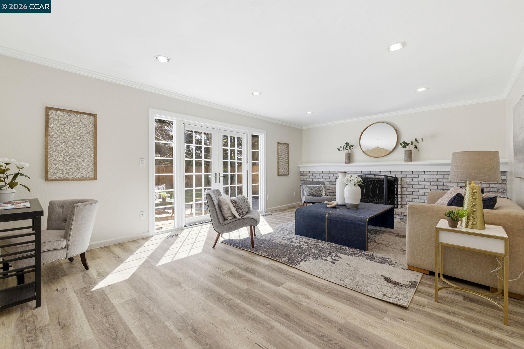 Detail Gallery Image 14 of 36 For 5612 Frank Pl, Clayton,  CA 94517 - 4 Beds | 2/1 Baths