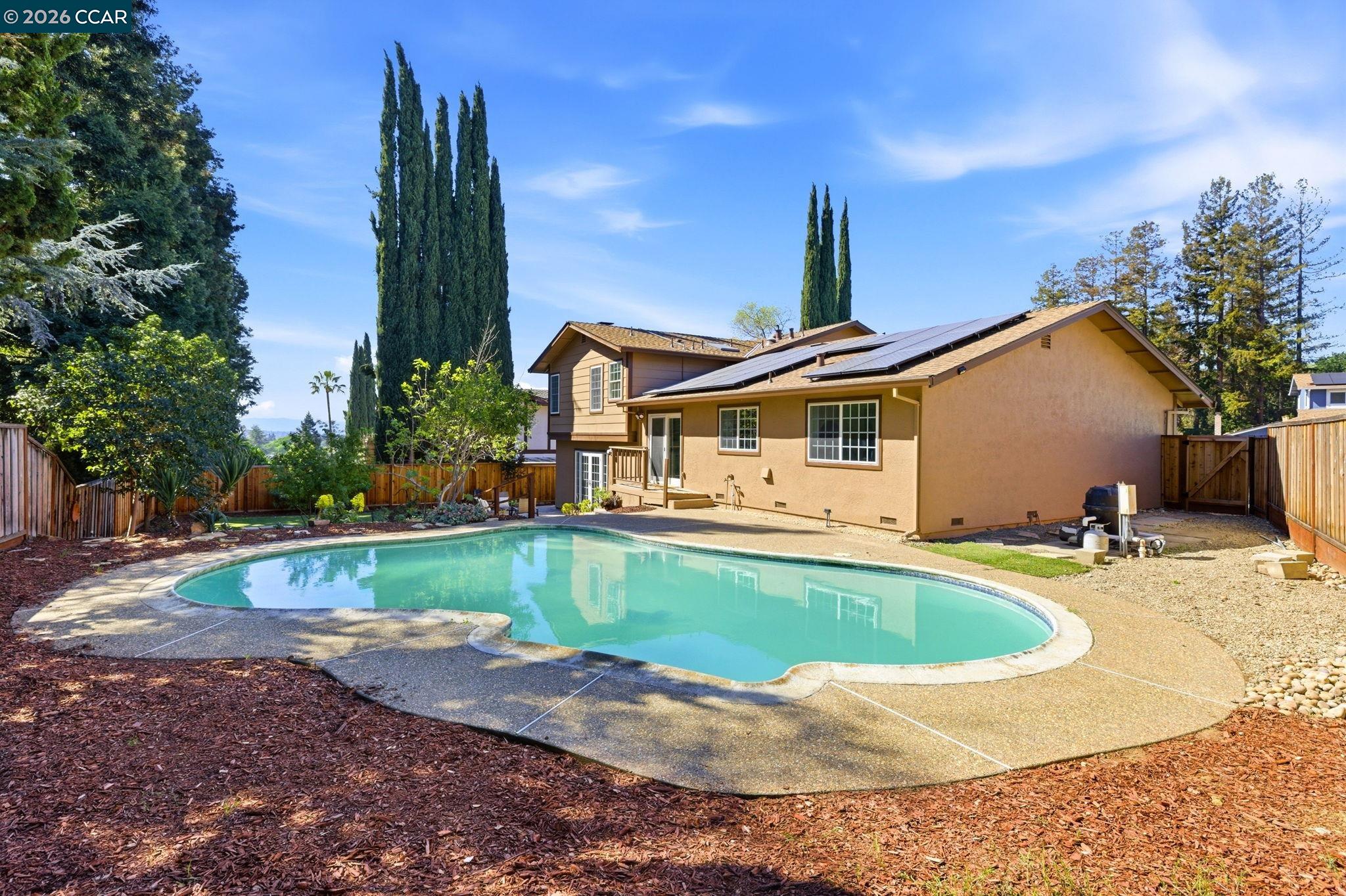 Detail Gallery Image 27 of 36 For 5612 Frank Pl, Clayton,  CA 94517 - 4 Beds | 2/1 Baths