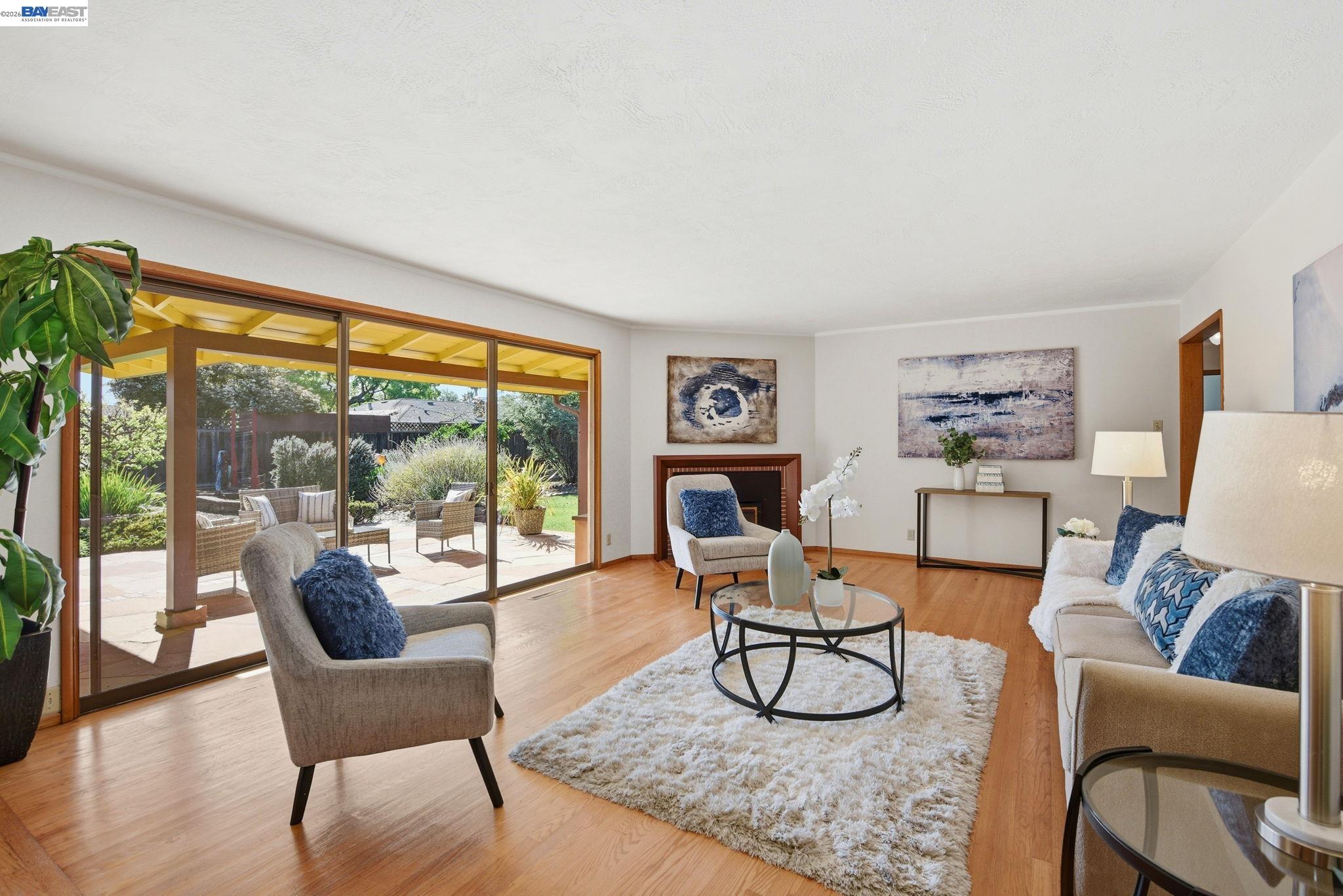 Detail Gallery Image 14 of 60 For 38149 Glenmoor Dr., Fremont,  CA 94536-6704 - 4 Beds | 2 Baths