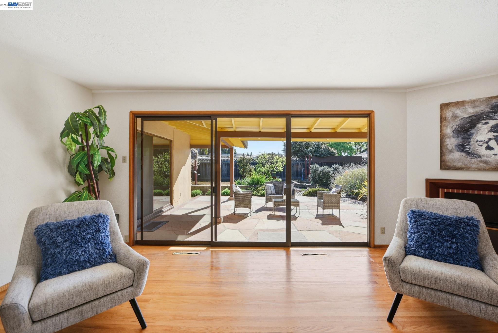 Detail Gallery Image 15 of 60 For 38149 Glenmoor Dr., Fremont,  CA 94536-6704 - 4 Beds | 2 Baths