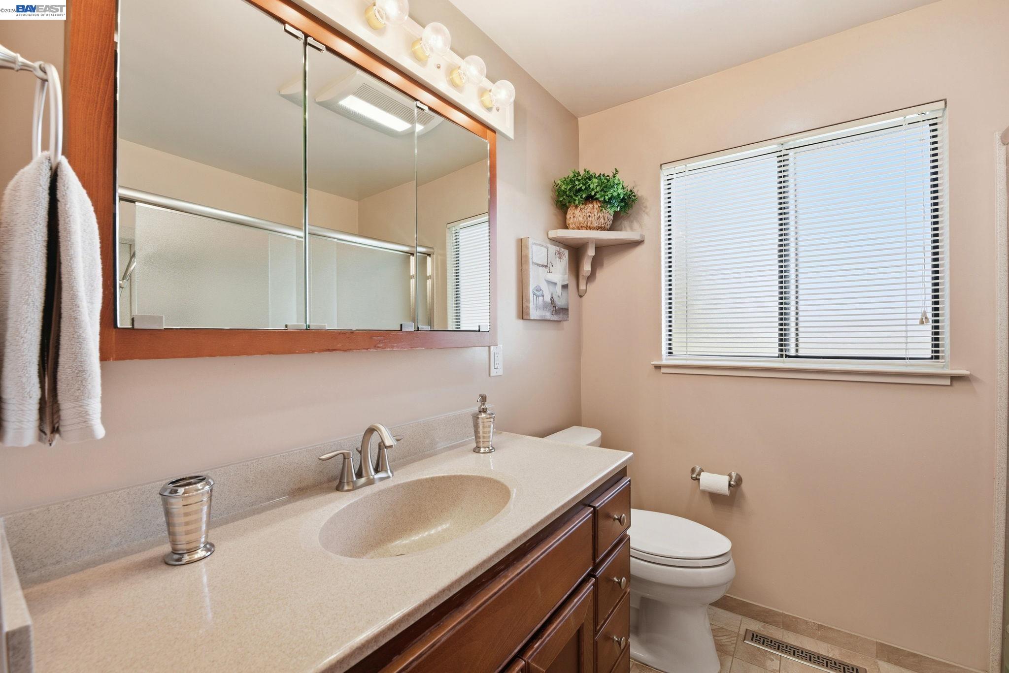 Detail Gallery Image 35 of 60 For 38149 Glenmoor Dr., Fremont,  CA 94536-6704 - 4 Beds | 2 Baths