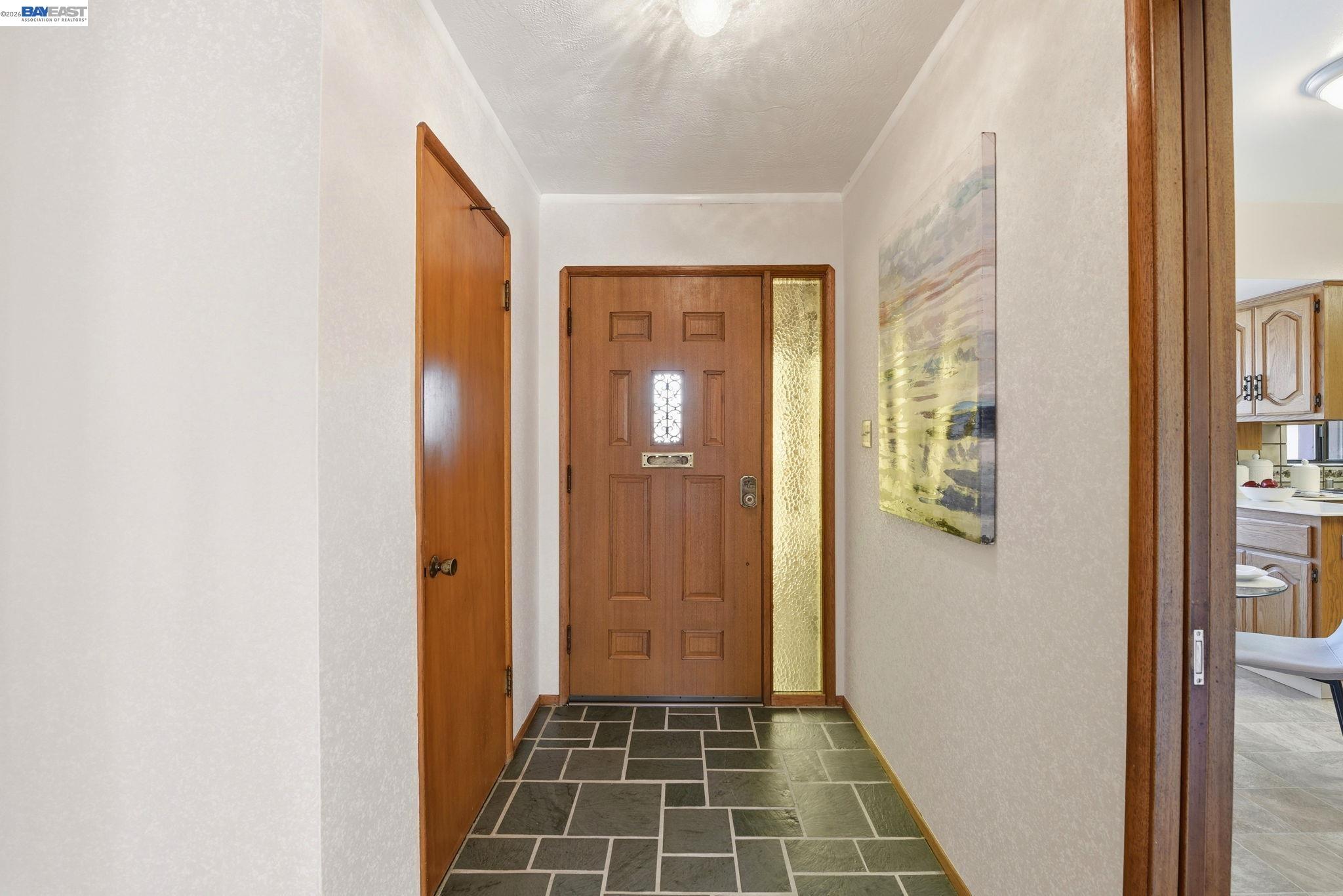 Detail Gallery Image 8 of 60 For 38149 Glenmoor Dr., Fremont,  CA 94536-6704 - 4 Beds | 2 Baths