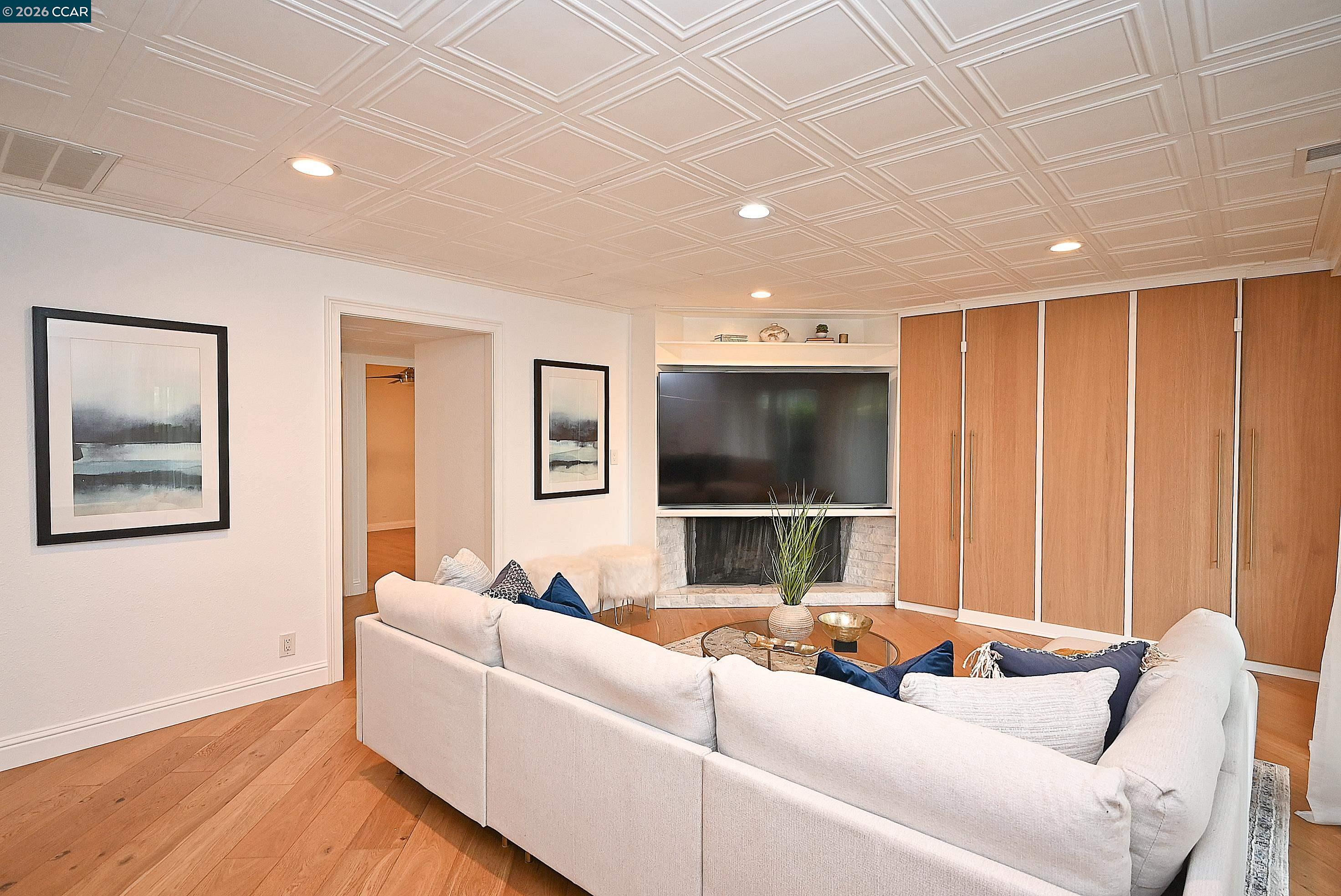 Photo #11: 41127835 Listing: Photo #11