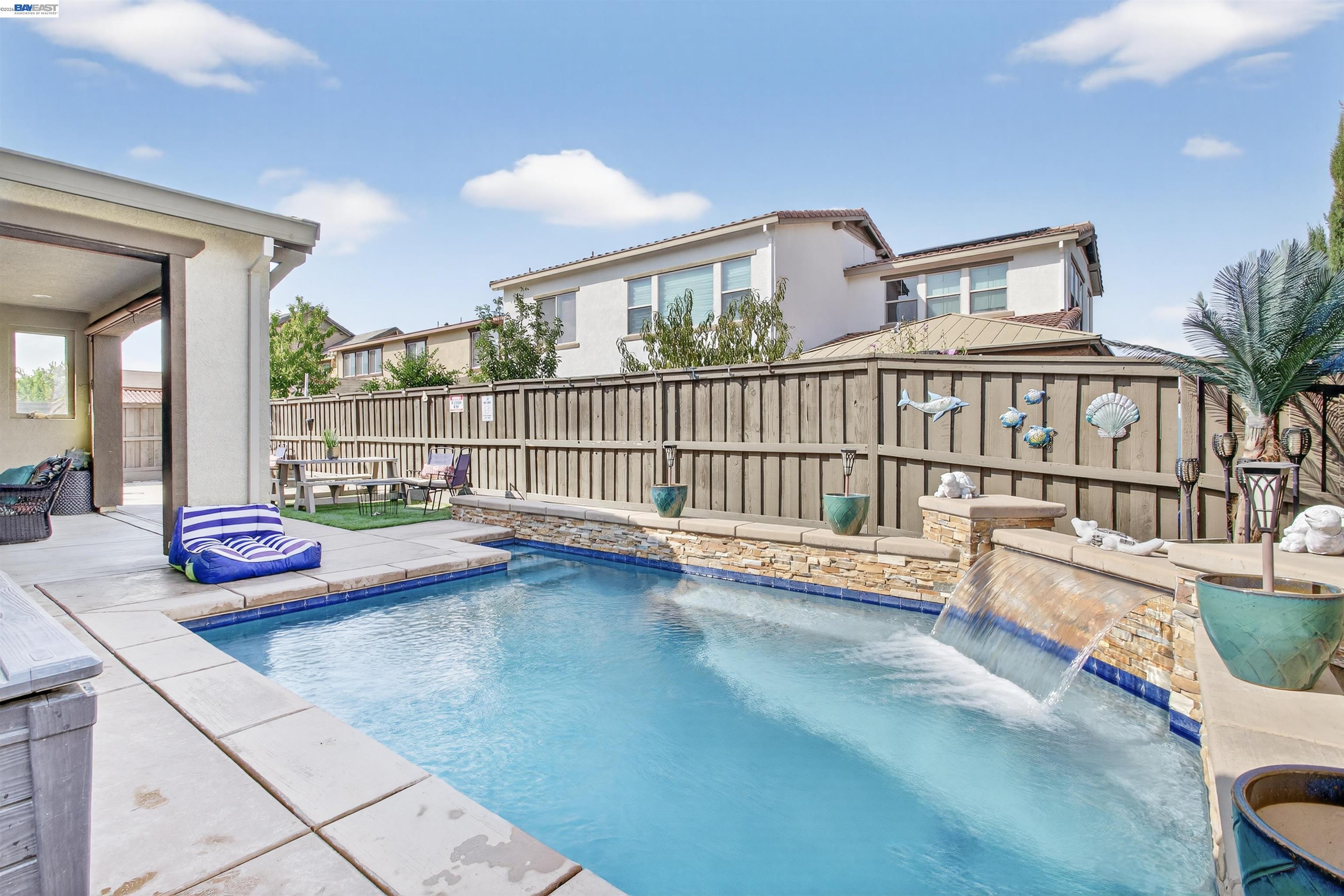 Detail Gallery Image 41 of 53 For 1787 Branson Court, Lathrop,  CA 95330 - 5 Beds | 4/1 Baths