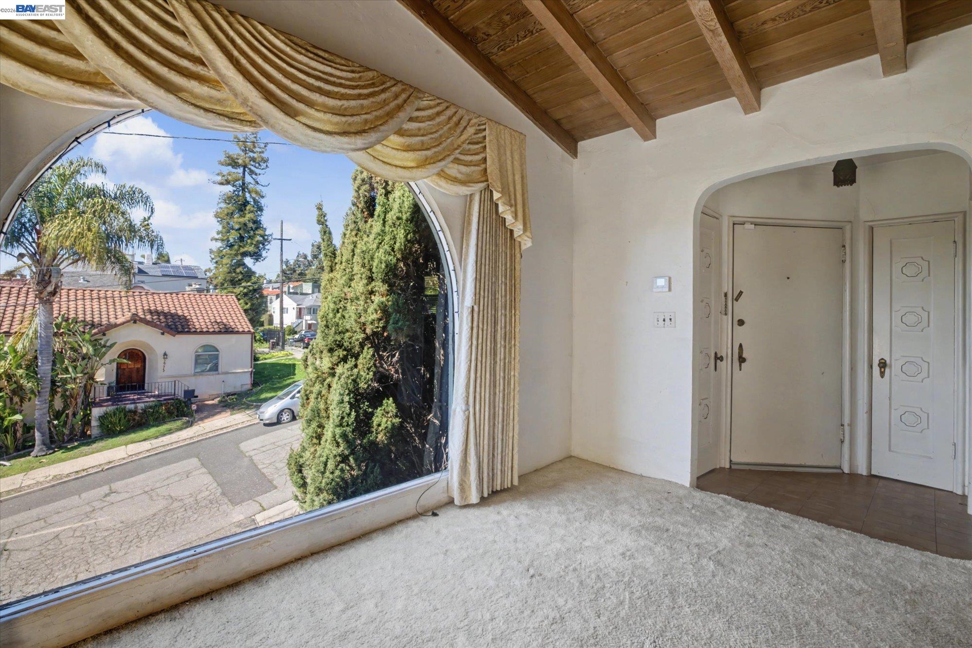 Detail Gallery Image 11 of 49 For 2972 El Monte Ave, Oakland,  CA 94605 - 3 Beds | 1 Baths