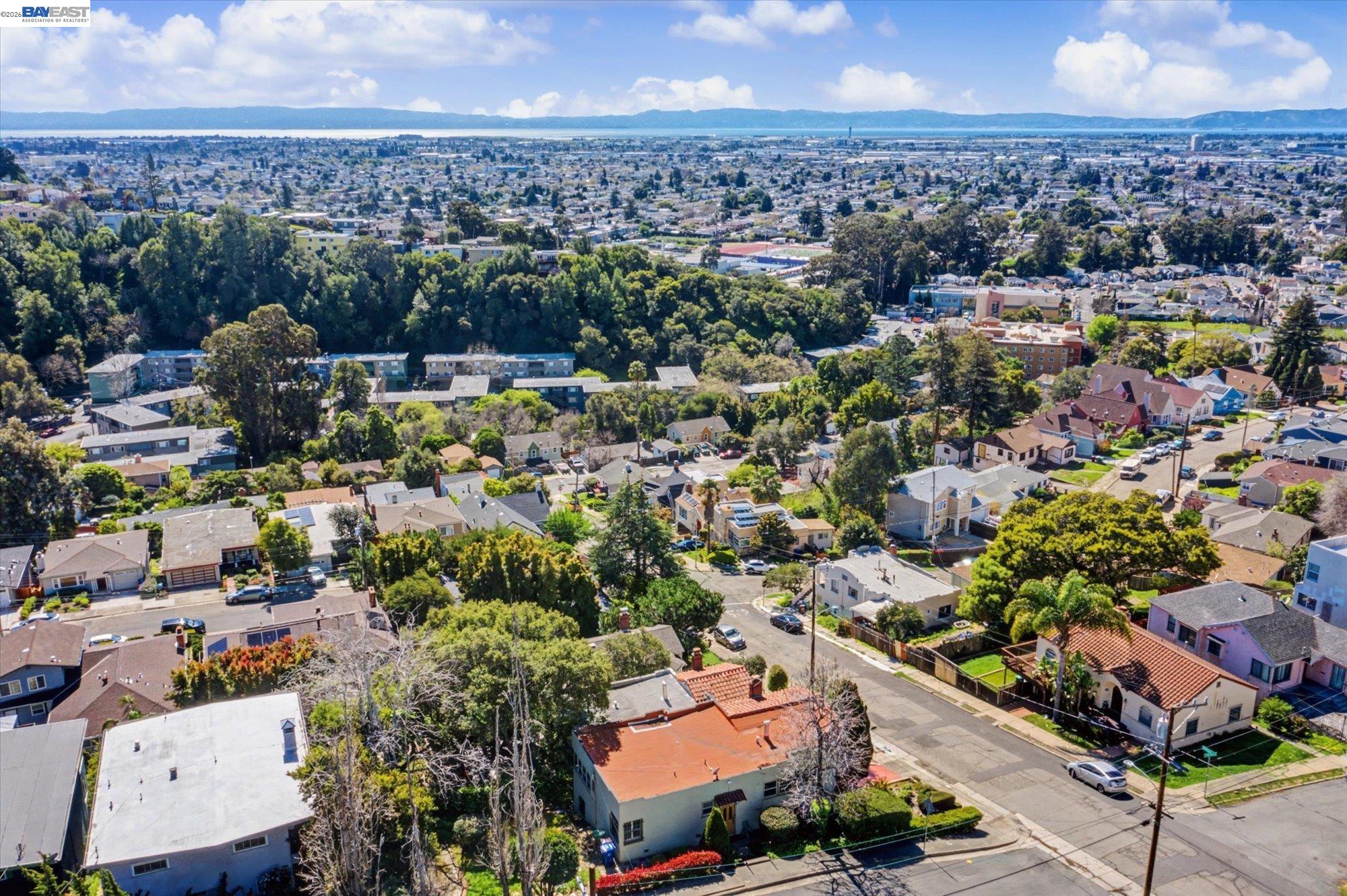 Detail Gallery Image 47 of 49 For 2972 El Monte Ave, Oakland,  CA 94605 - 3 Beds | 1 Baths