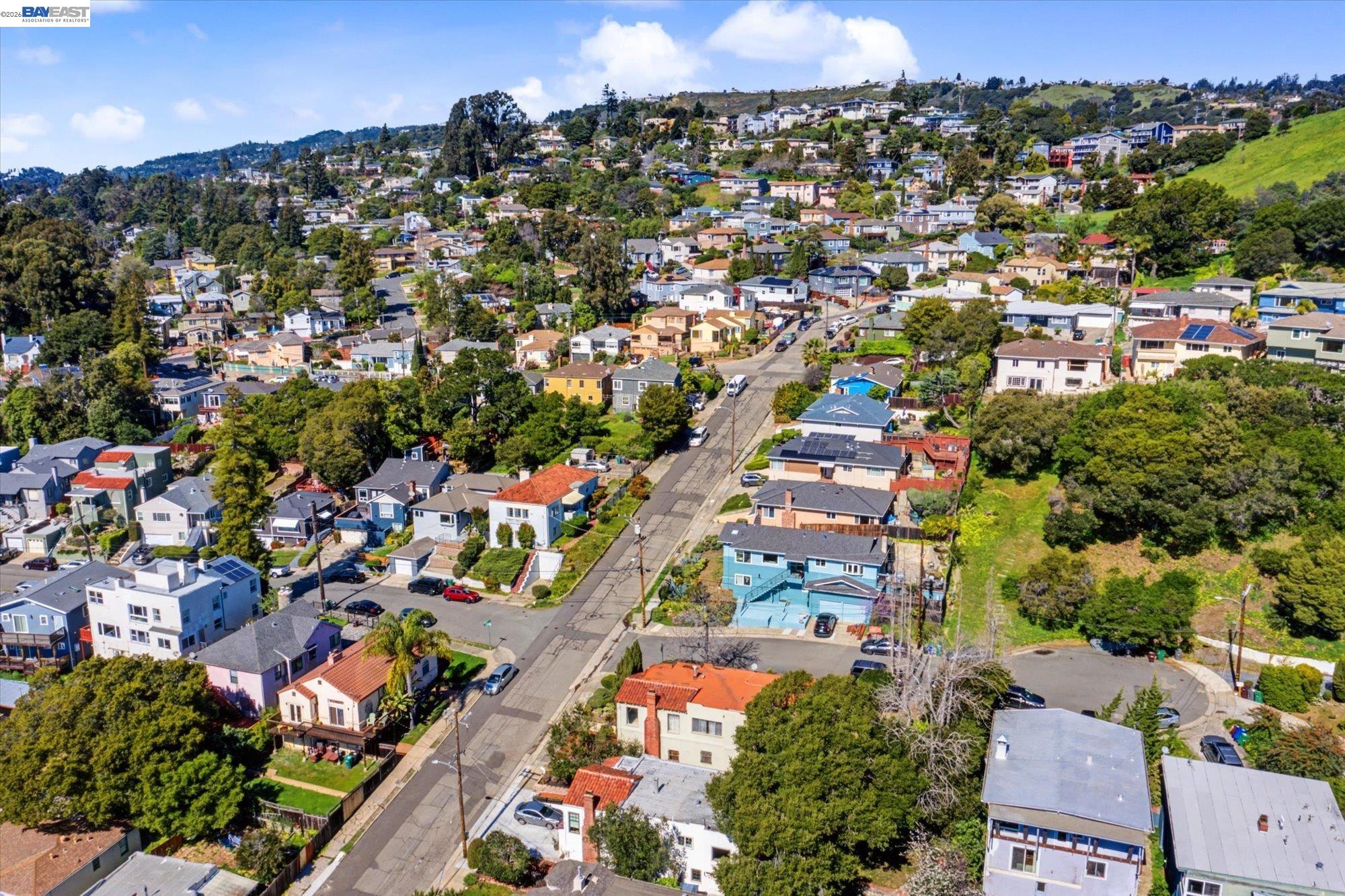 Detail Gallery Image 48 of 49 For 2972 El Monte Ave, Oakland,  CA 94605 - 3 Beds | 1 Baths