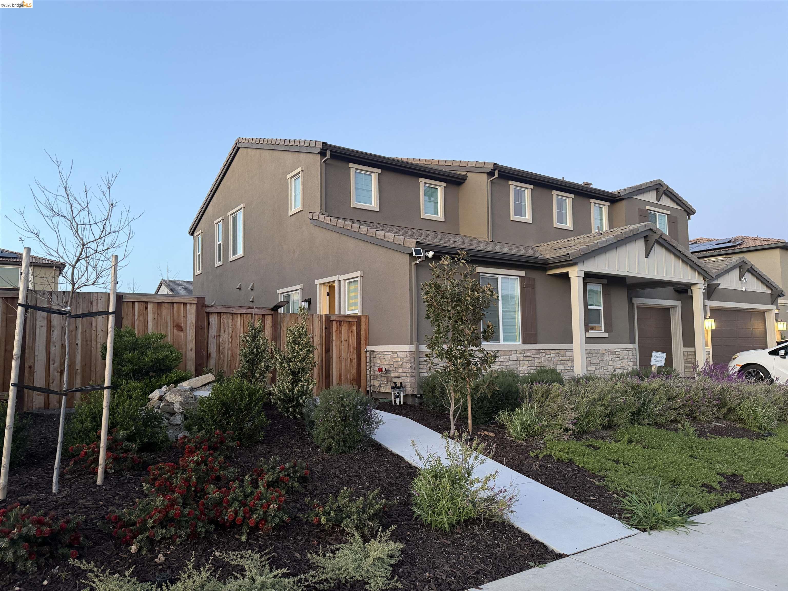 Front Image Thumbnail for EB41127839