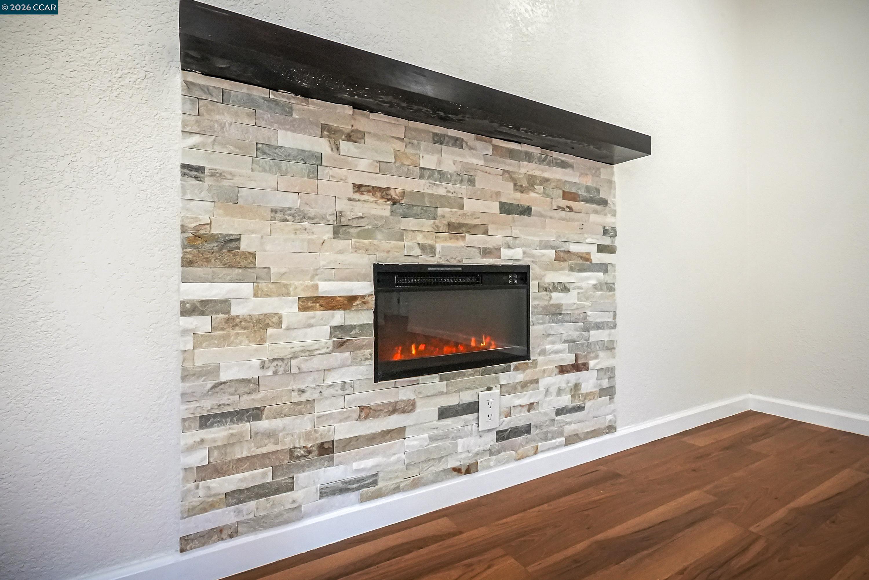 Detail Gallery Image 31 of 57 For 6860 Cunningham Way, Sacramento,  CA 95828 - 3 Beds | 1/1 Baths